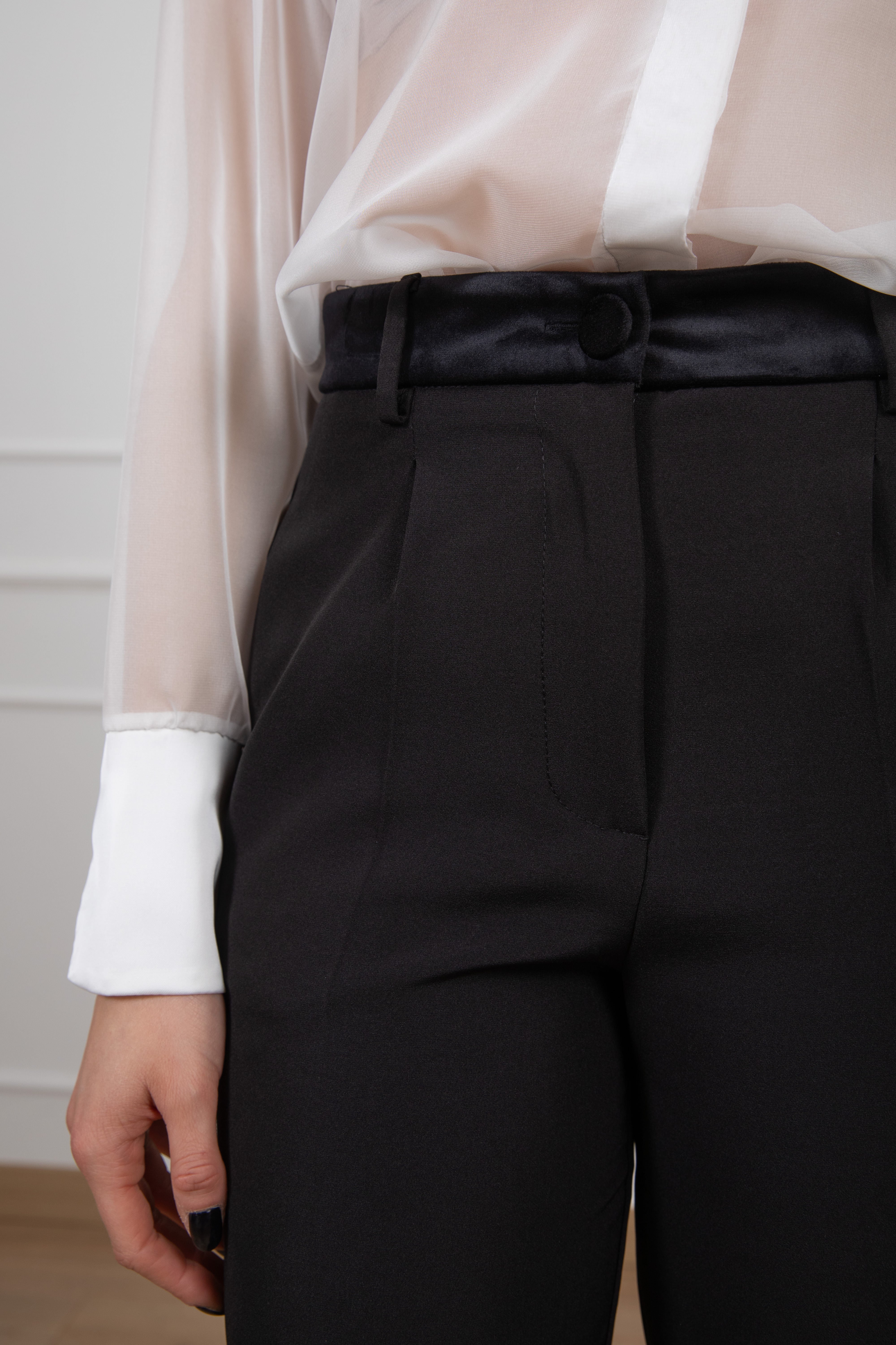 Pantalone gamba dritta con inserito in ciniglia ViCOLO