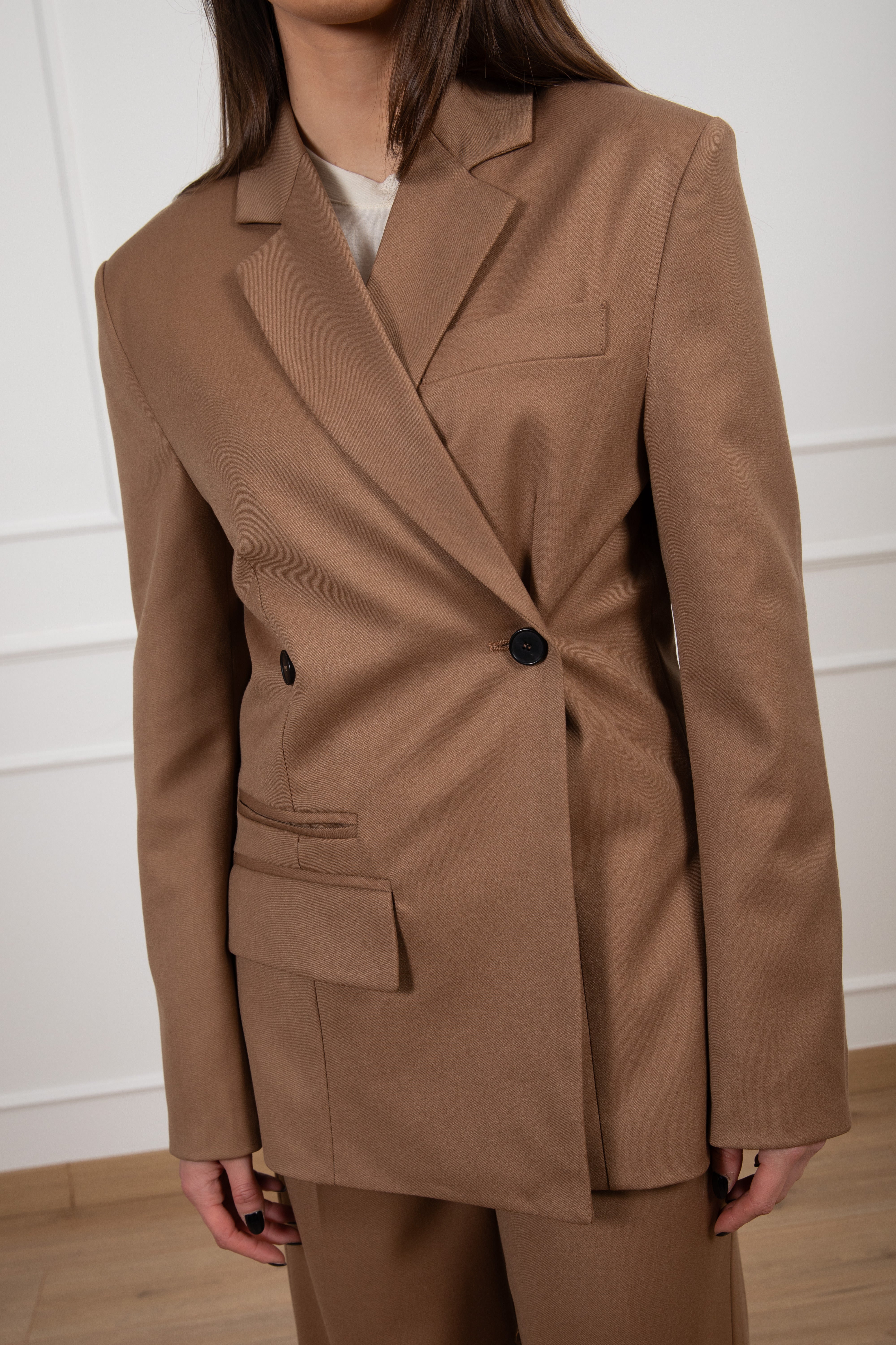 Giacca doppio-petto sfiancata in calda viscosa ViCOLO