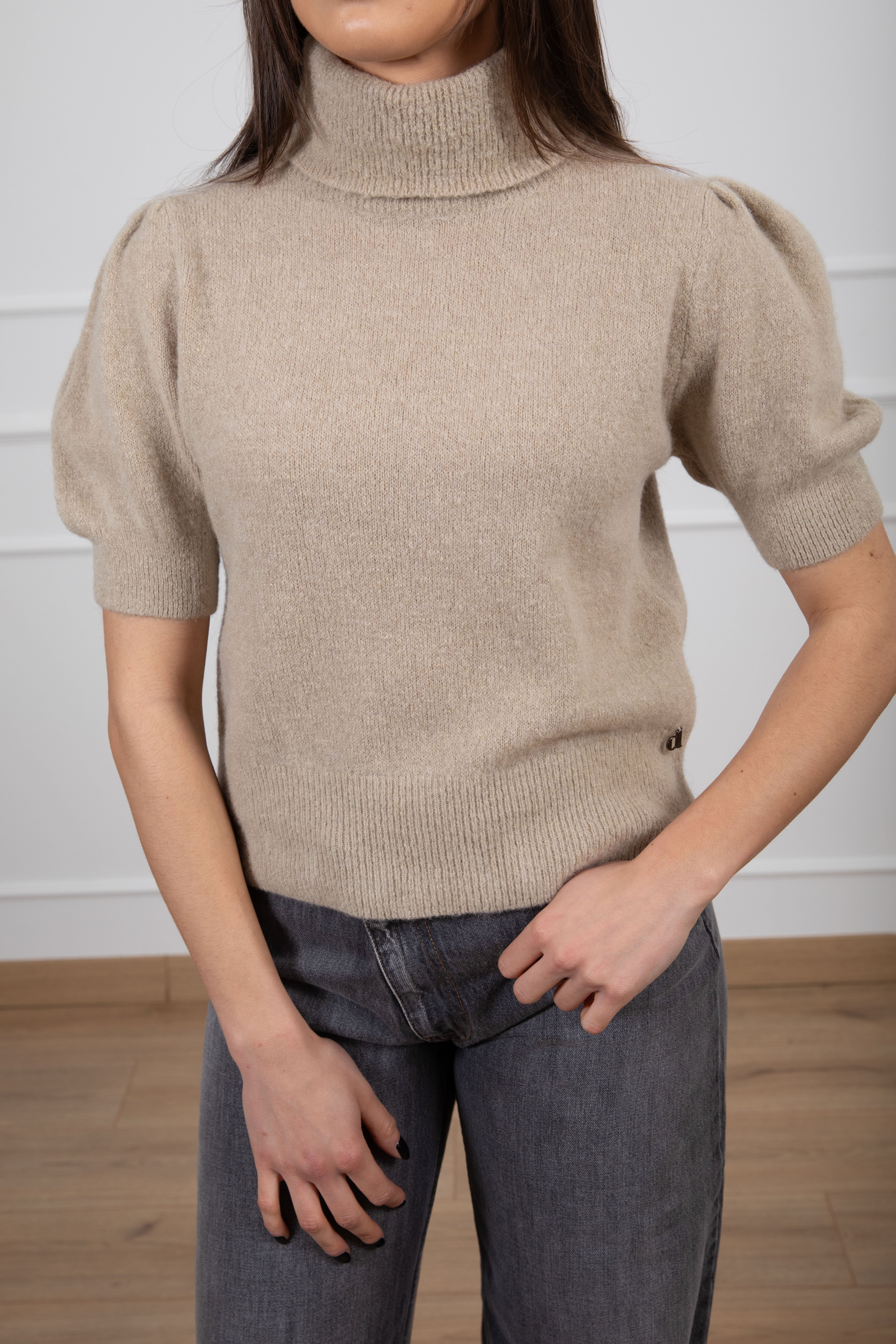 Pull collo alto in mohair con manica corta Dixie
