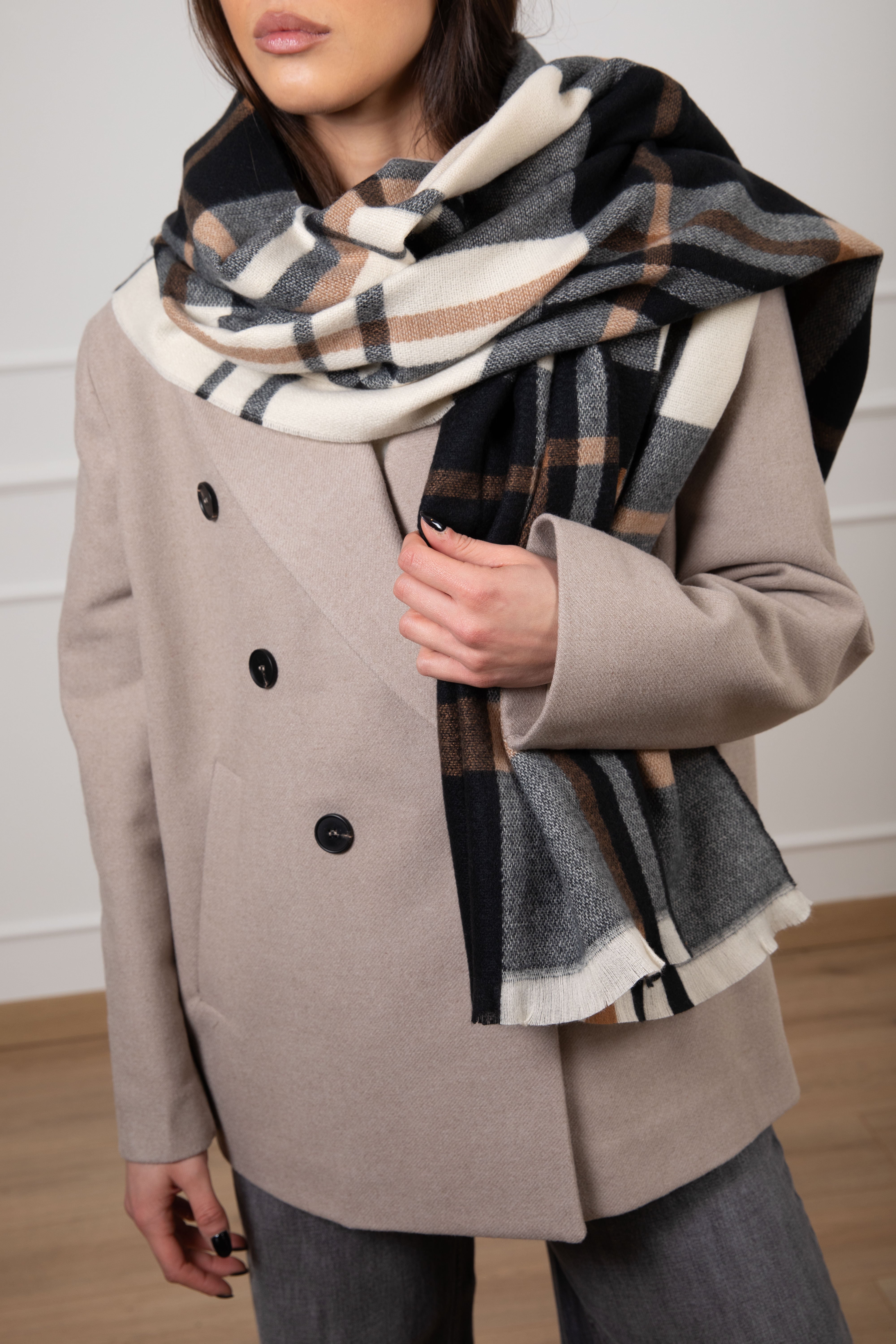 Sciarpa check nero Susy Mix