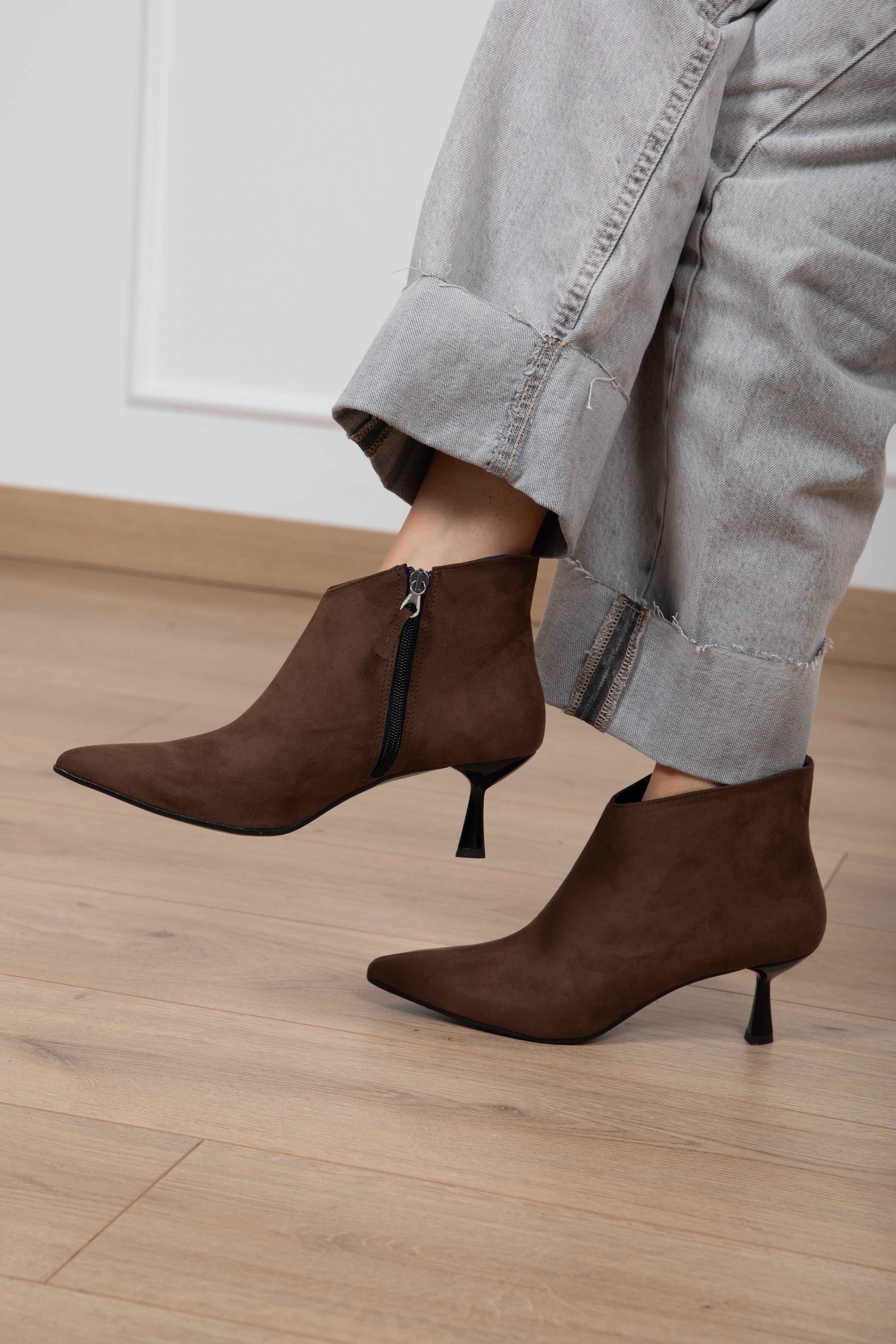 Tronchetto in camoscio Divine Follie