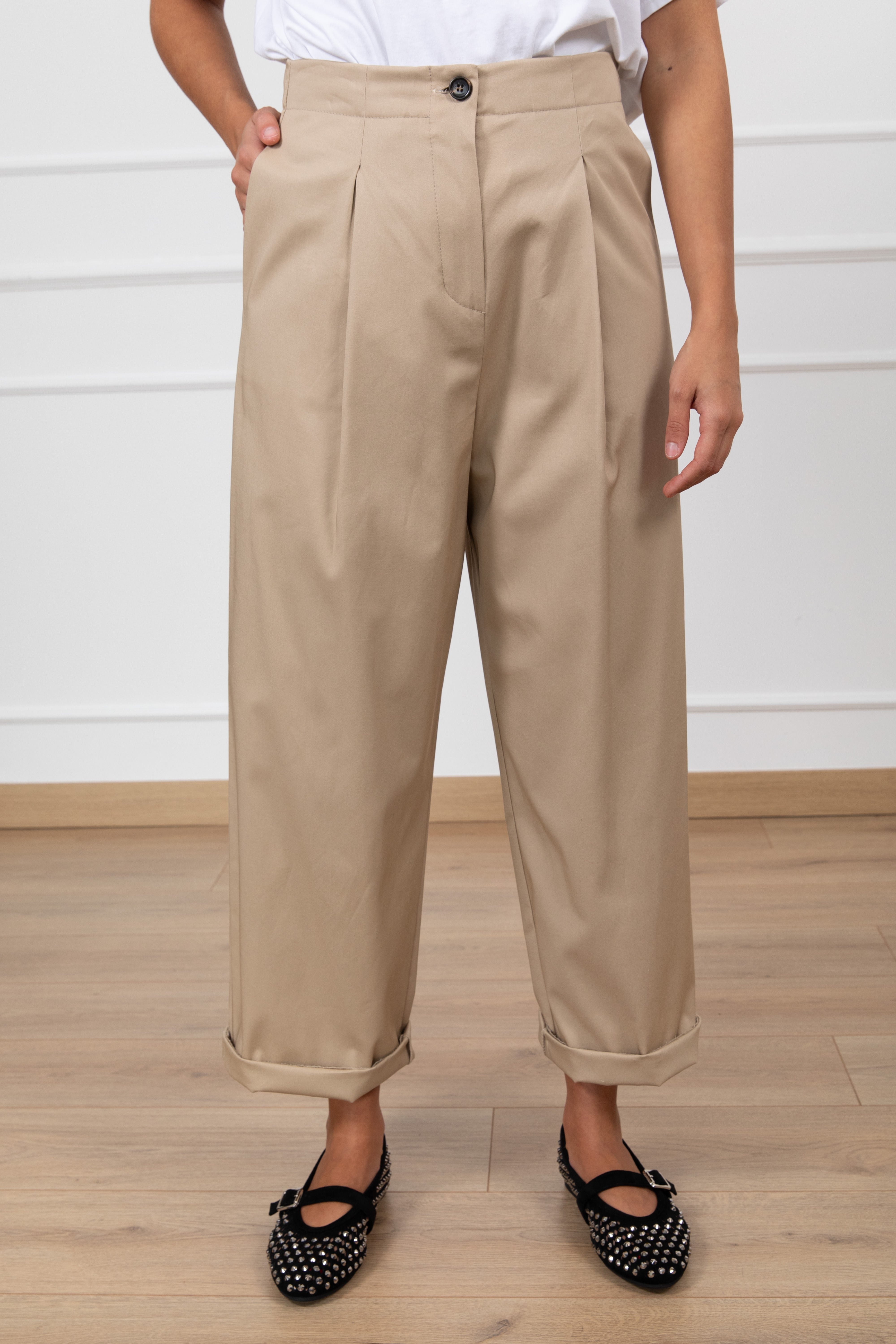 Pantalone in cotone con pinces Tensione IN