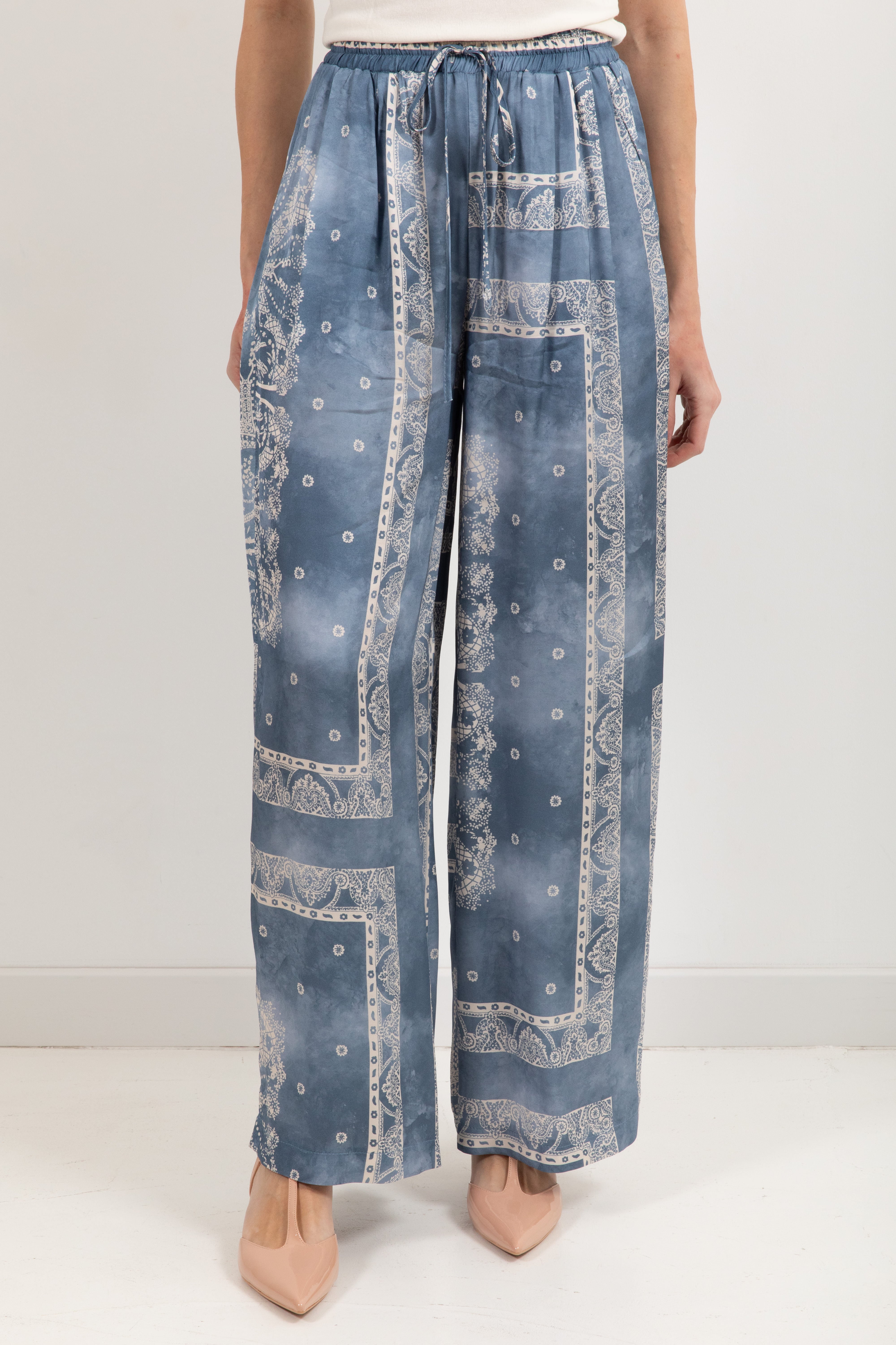 Pantalone in viscosa con elastico stampa bandana ViCOLO