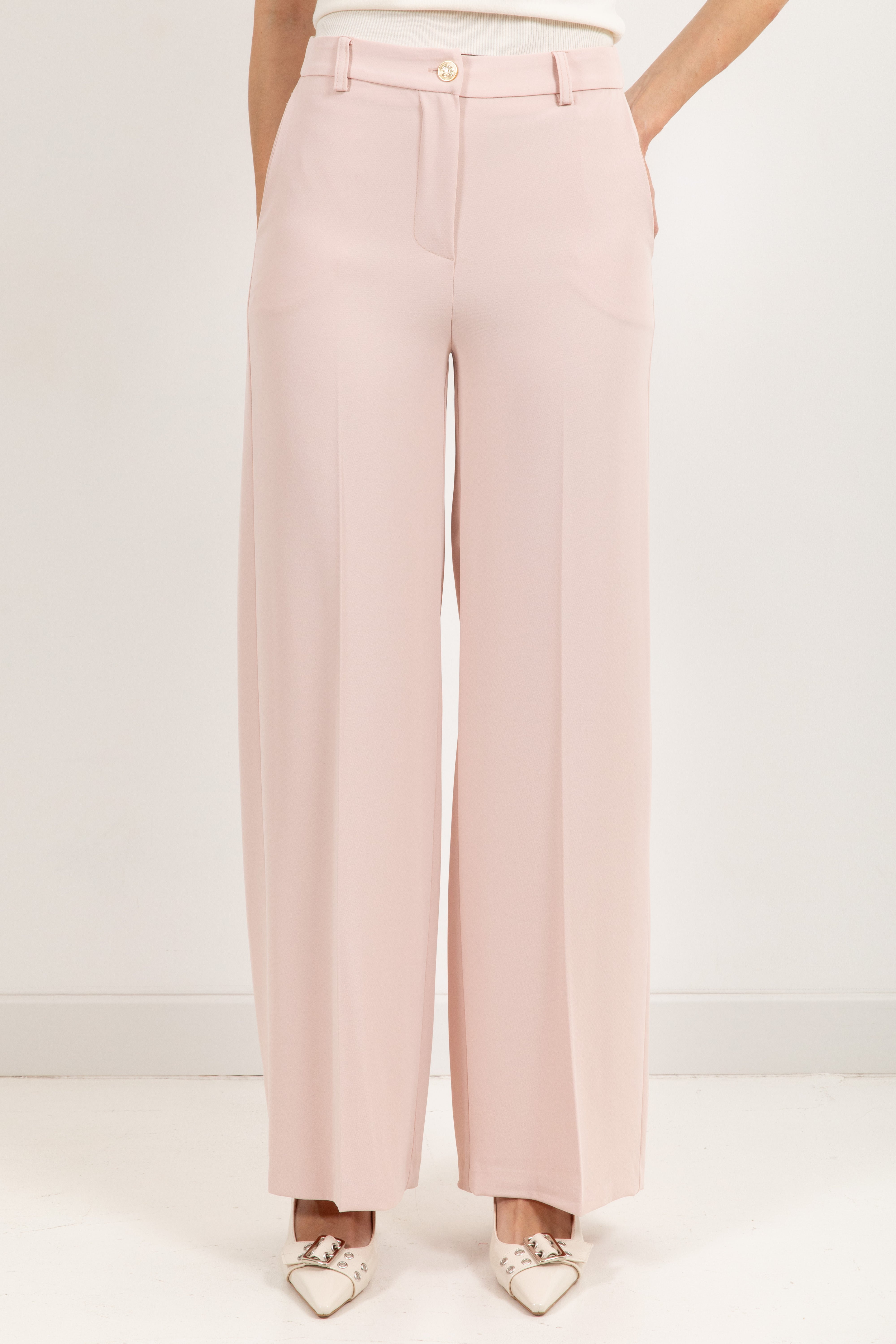 Tailleur tessuto fluido giacca con patch e fusciacca e pantalone gamba dritta Tensione IN