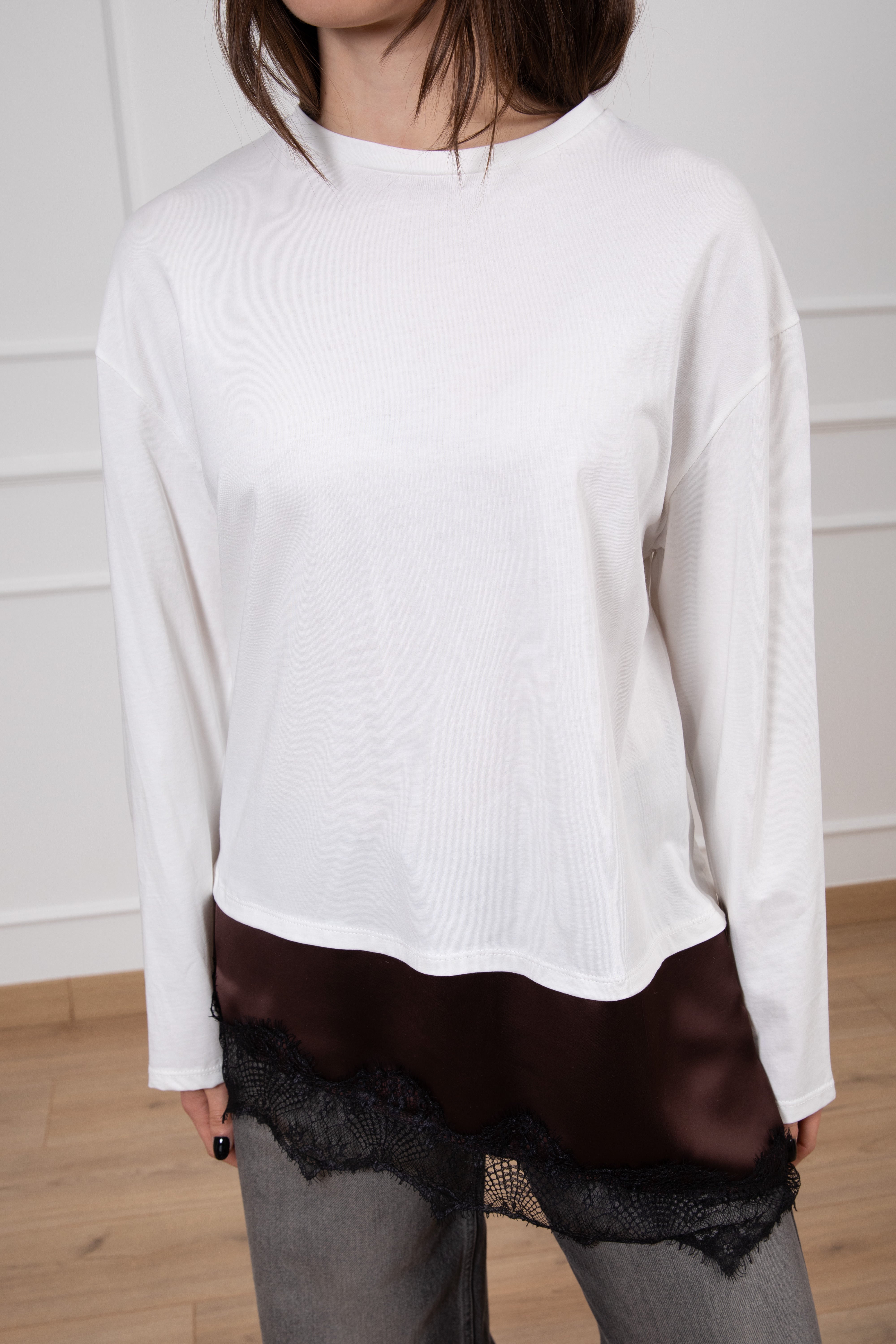 T-shirt a manica lunga con inserto lingerie Tensione IN