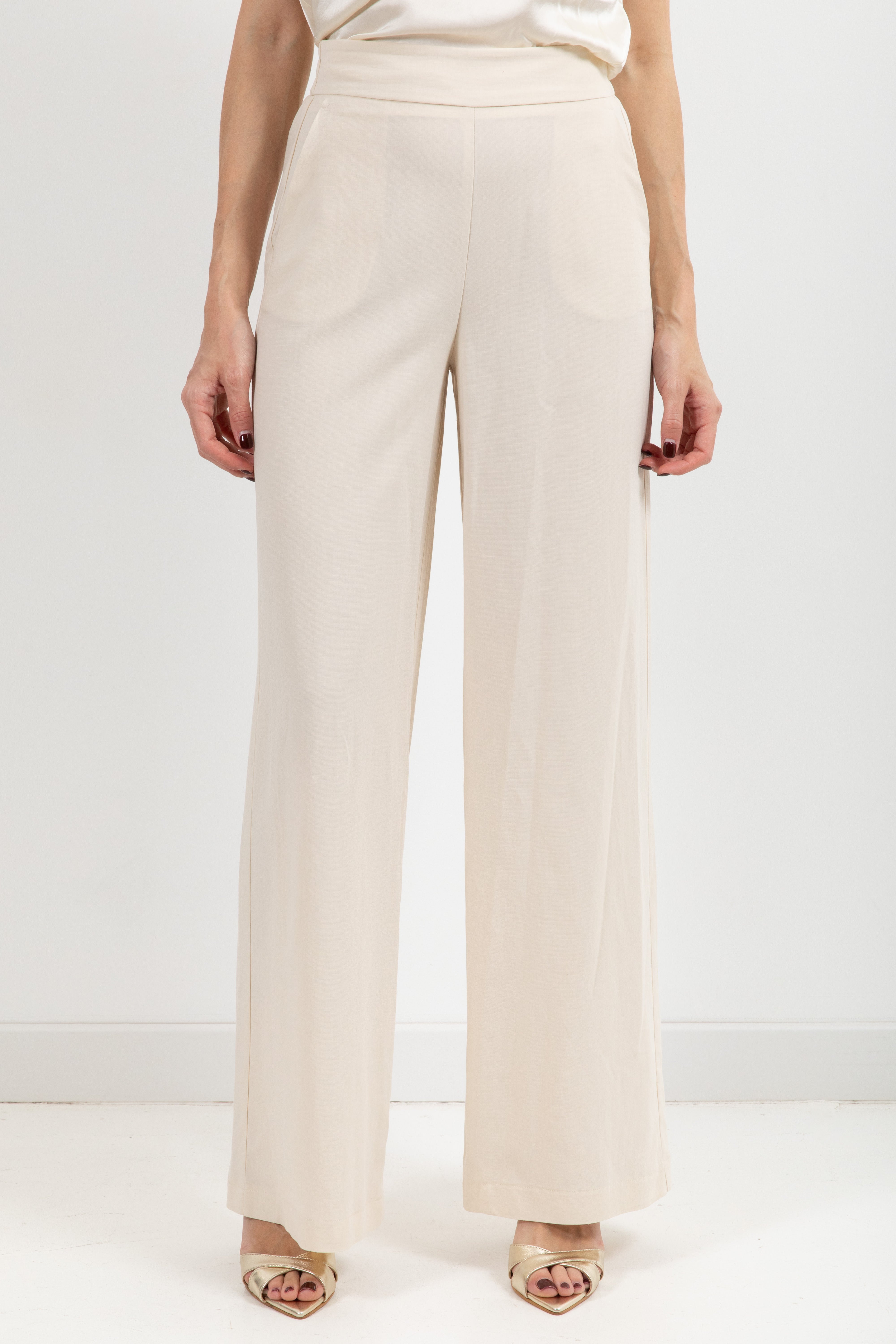Pantalone gamba dritta con elastico sul retro in lino e viscosa ViCOLO