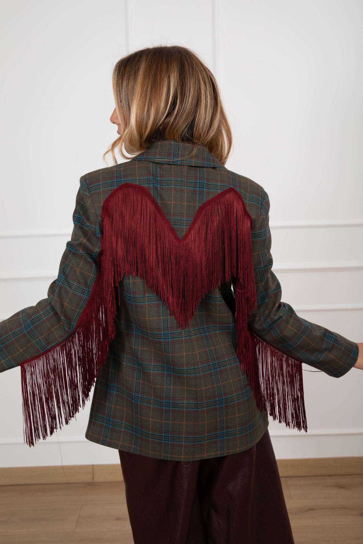 Giacca check con frange bordeaux sul retro Tensione IN