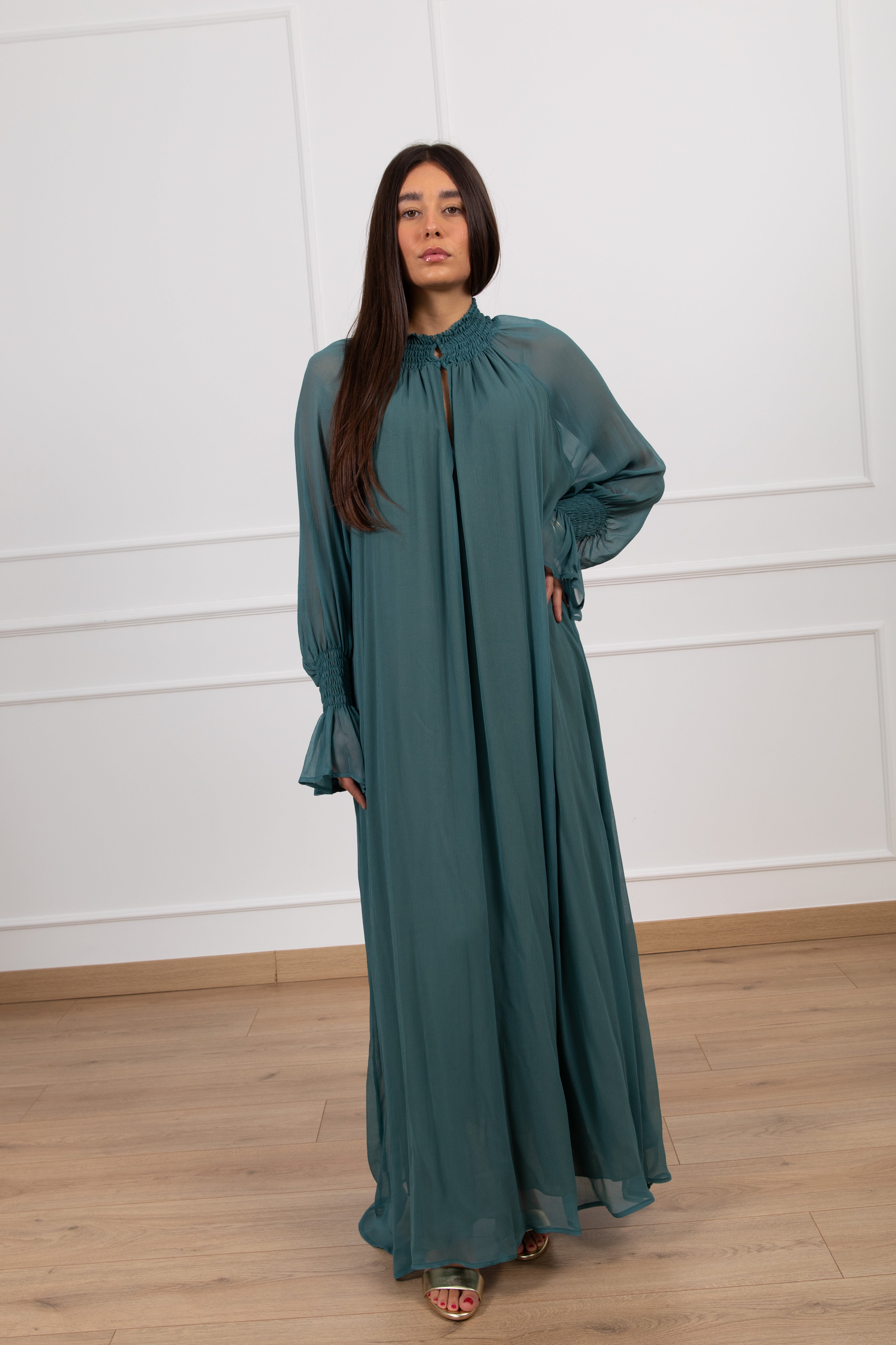 Abito lungo in viscosa con elastico sui polsi Dixie