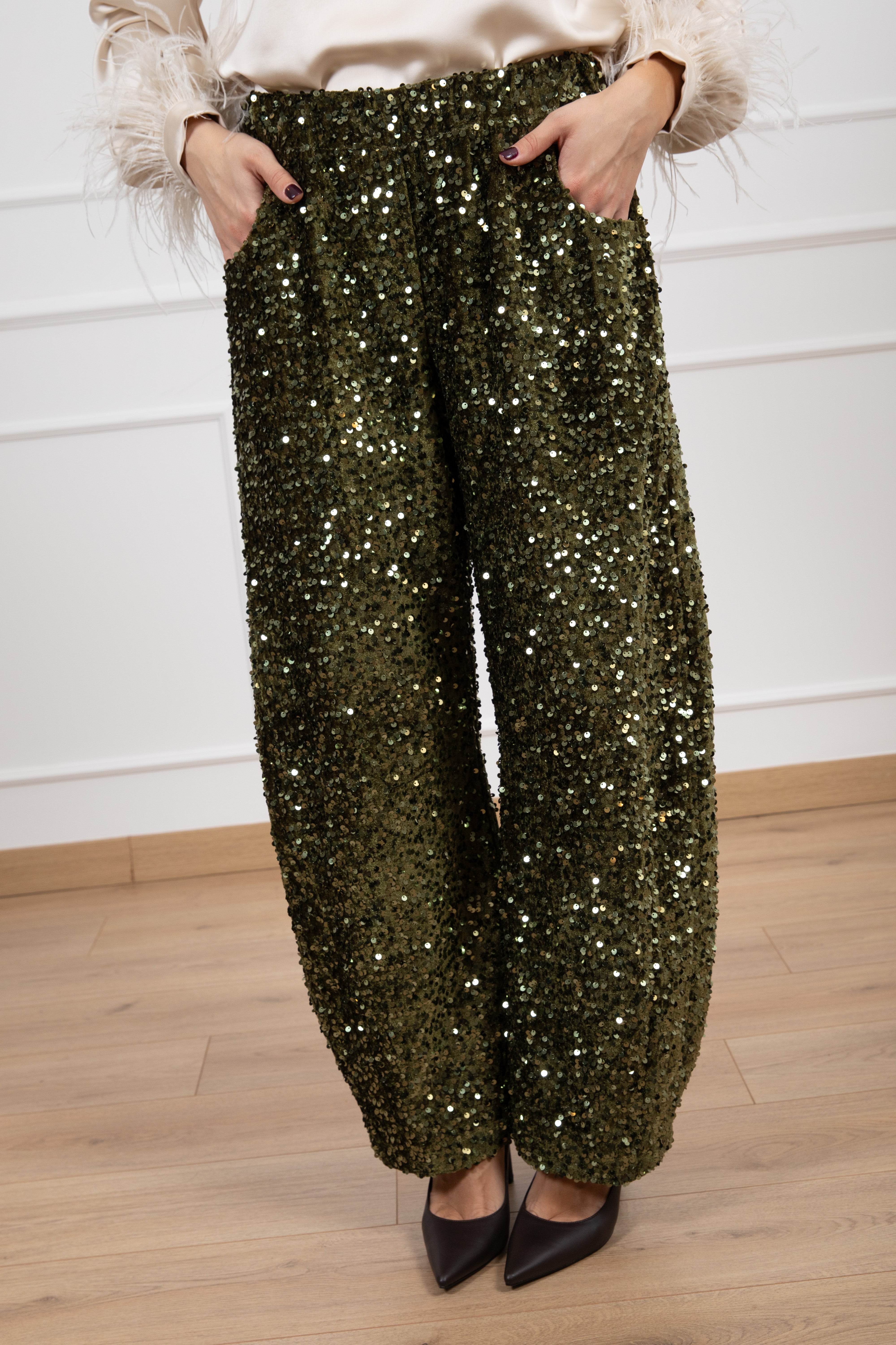 Pantalone barrel in ciniglia con paillettes Motel