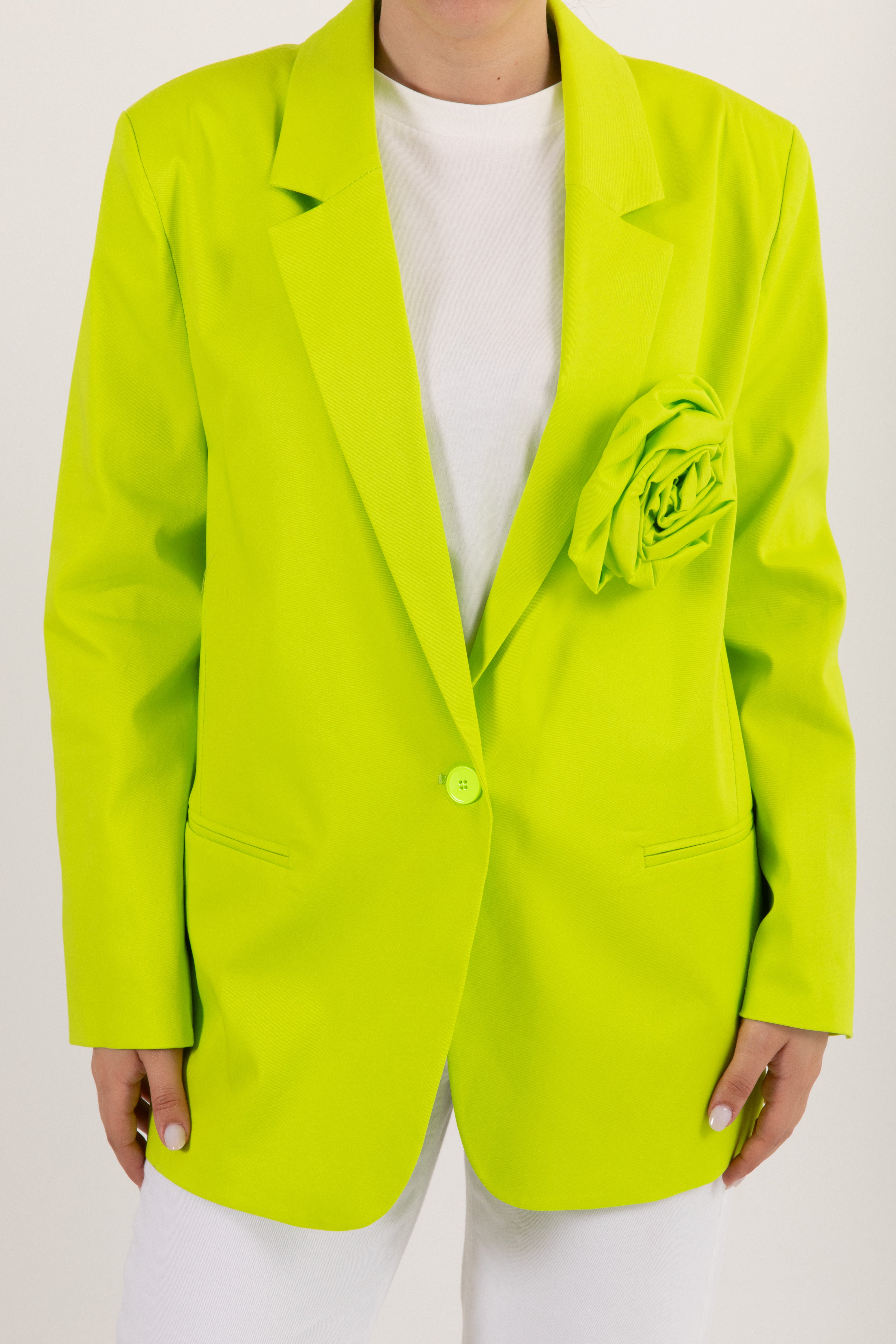 Blazer over-size in cotone con spilla ViCOLO