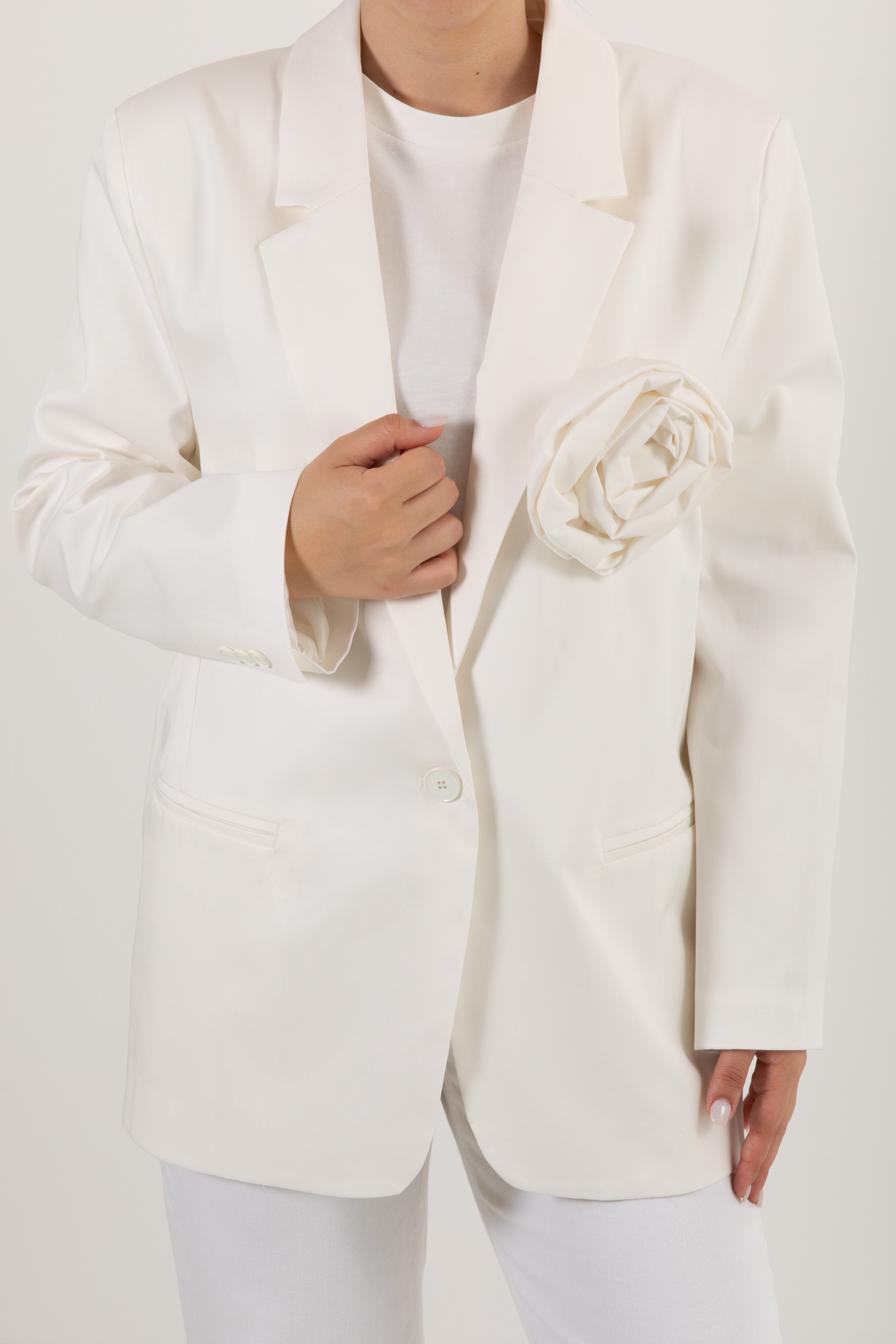 Blazer over-size in cotone con spilla ViCOLO