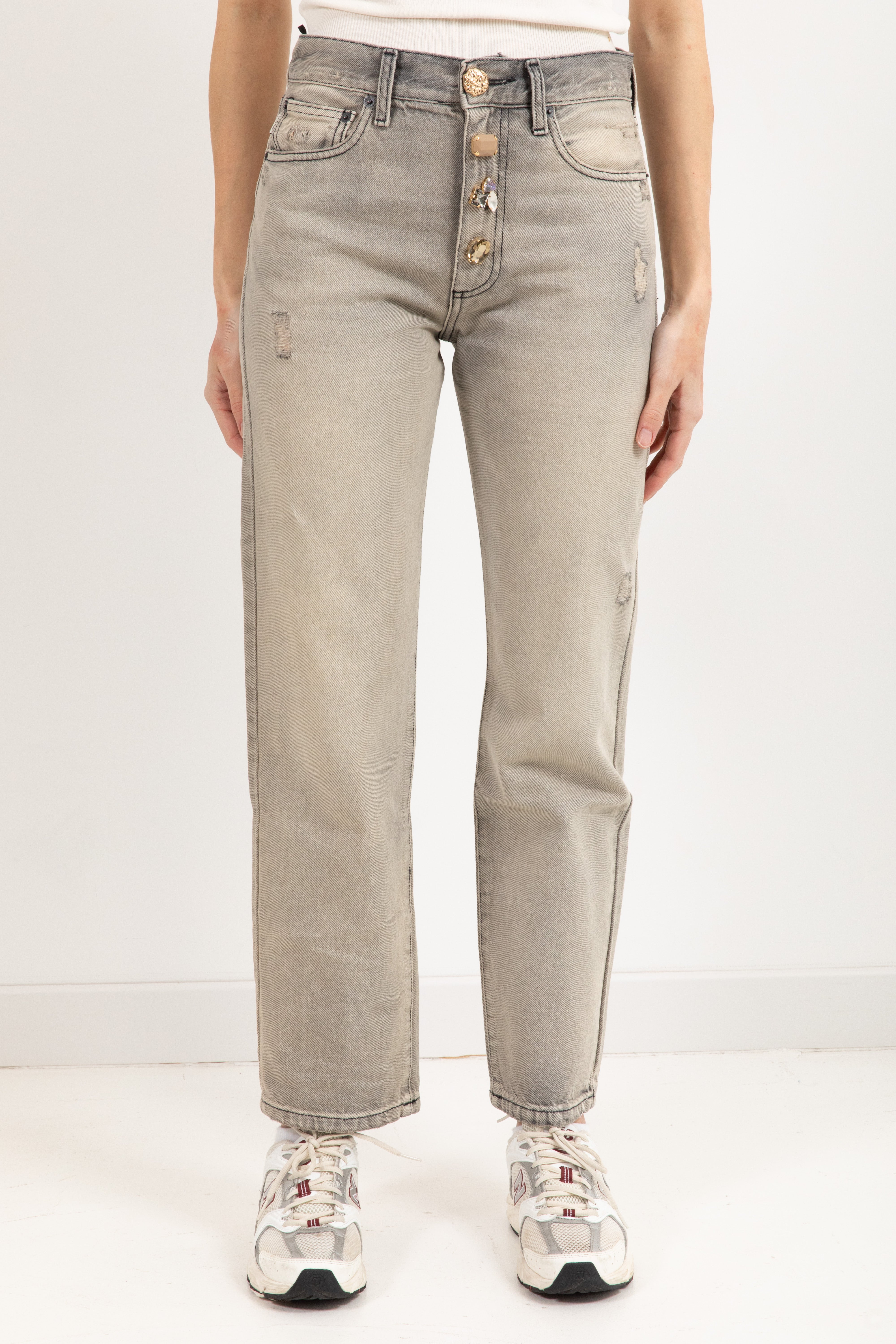 Jeans sabbiato Zoe con bottoni gioiello ViCOLO