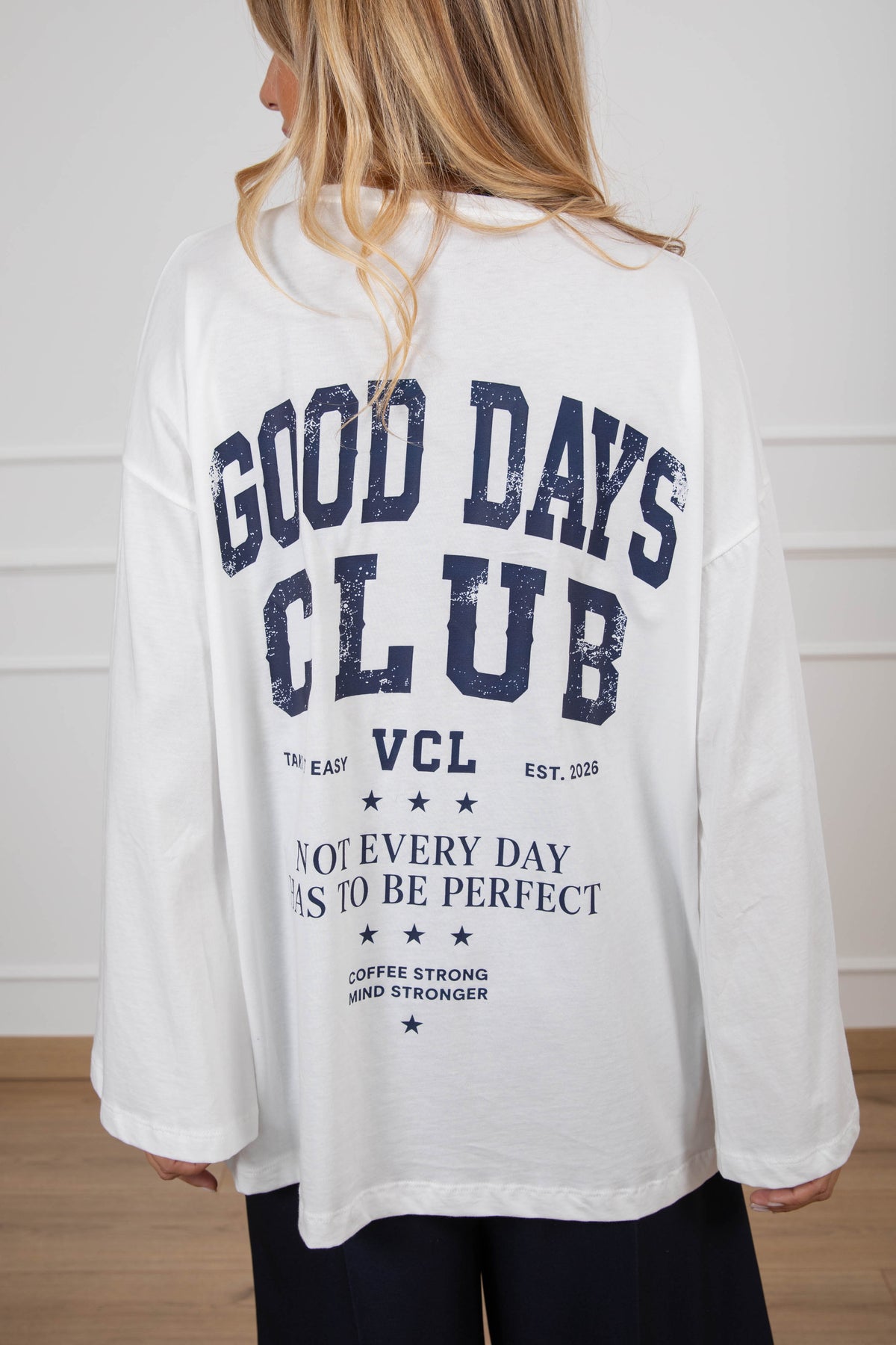 T-shirt manica lunga "Good days club" variante blu ViCOLO