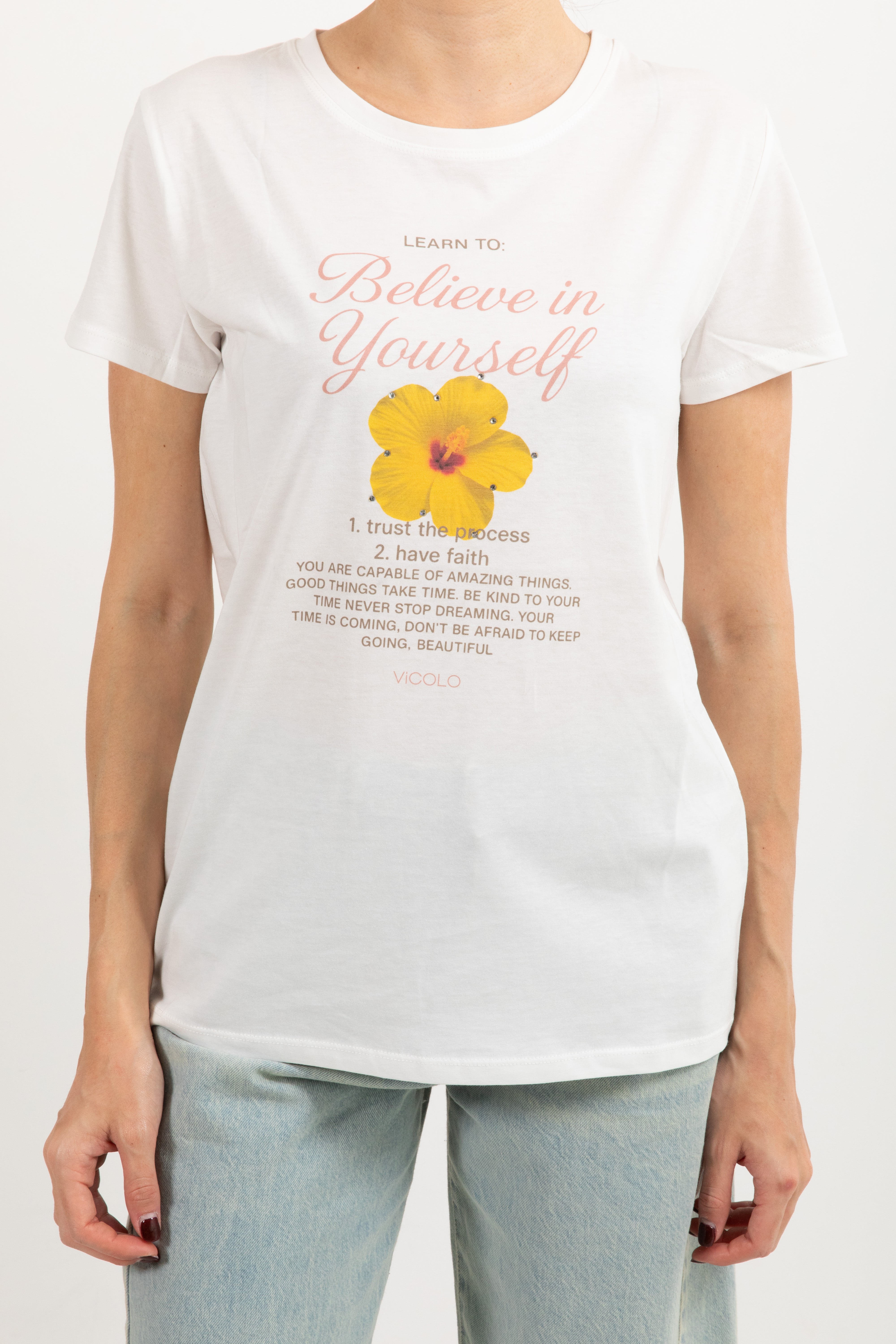 T-shirt "Believe in yourself" ViCOLO