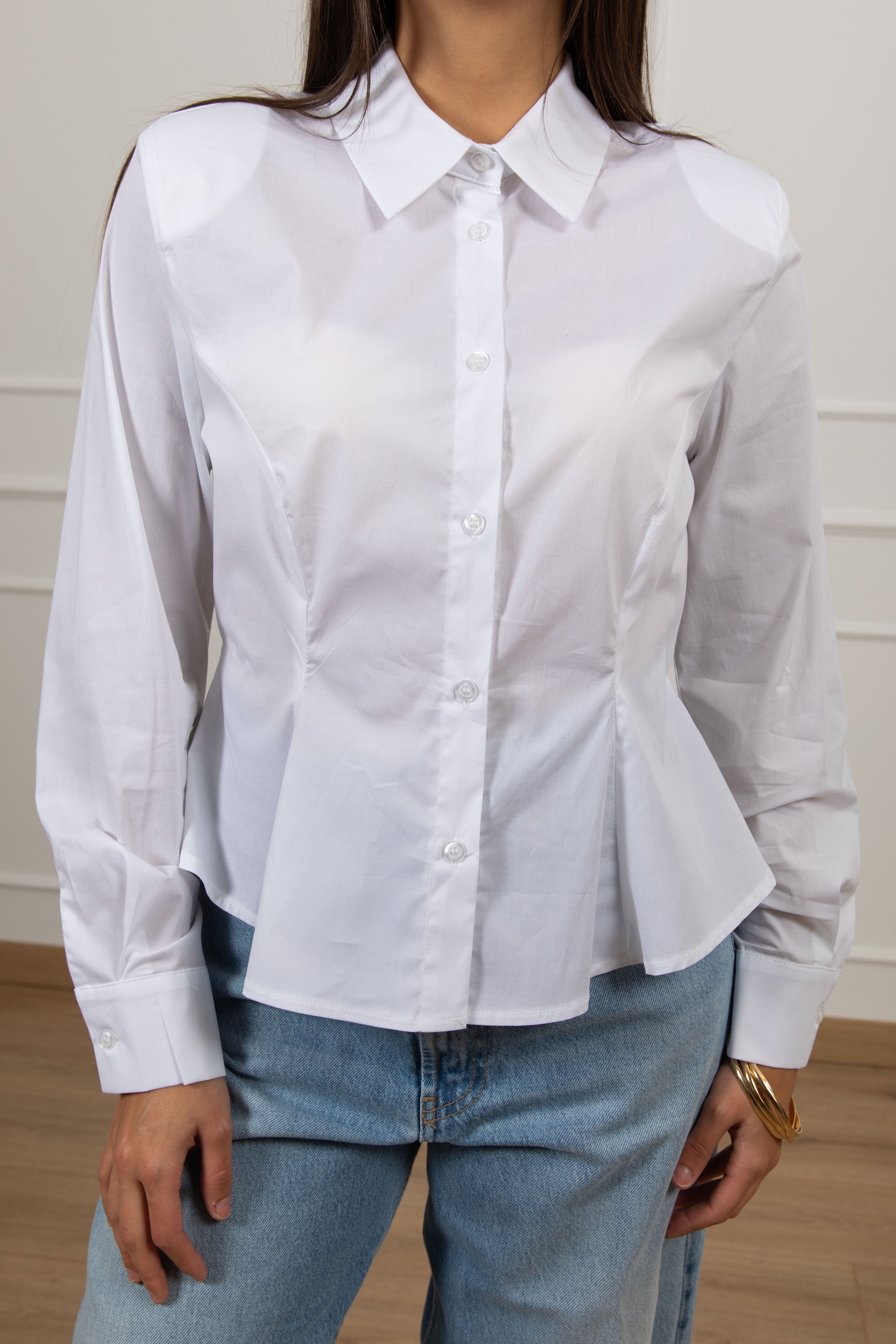 Camicia sfiancata con spallina imbottita Tensione IN