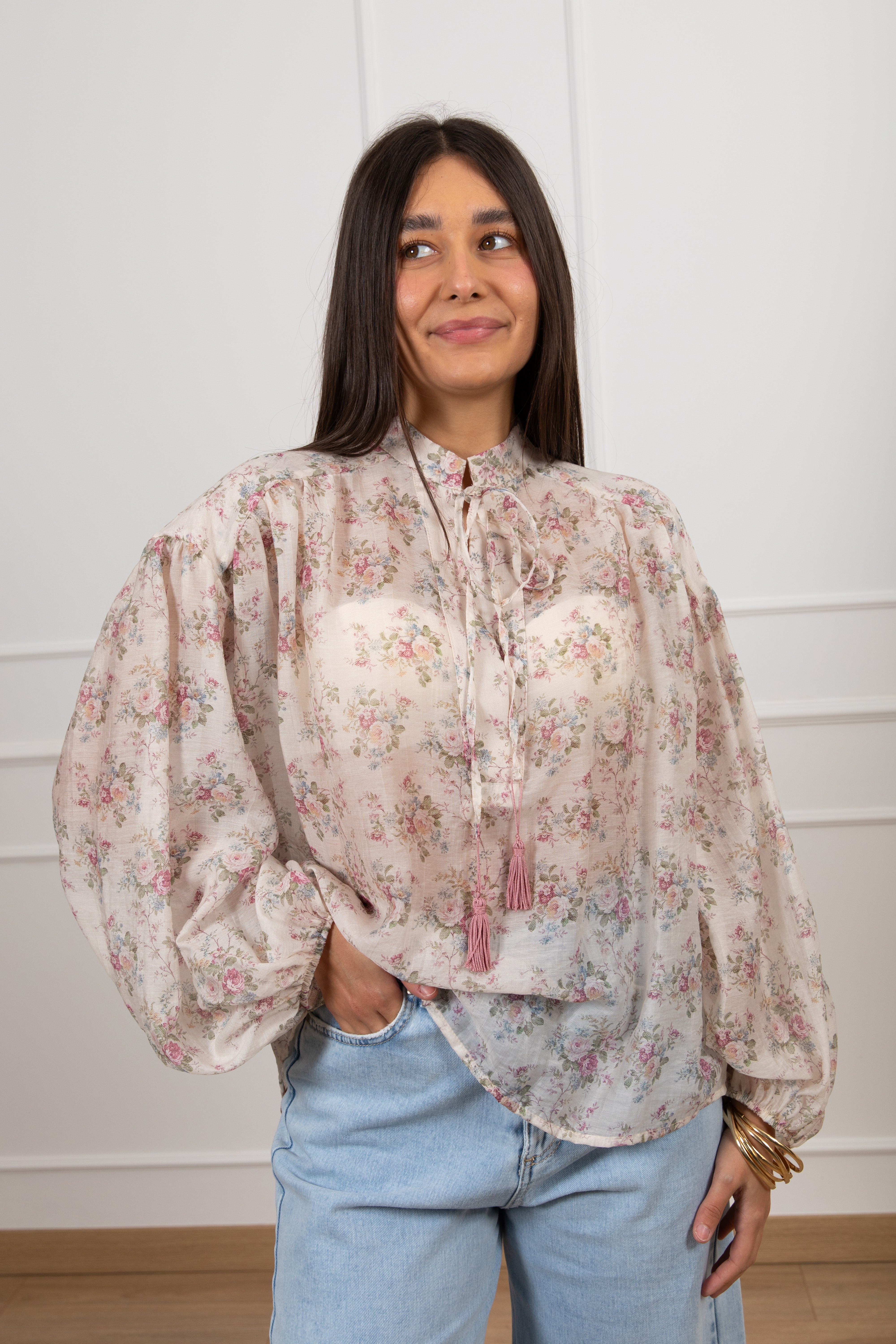 Blusa fantasia romance con nappine Tensione IN