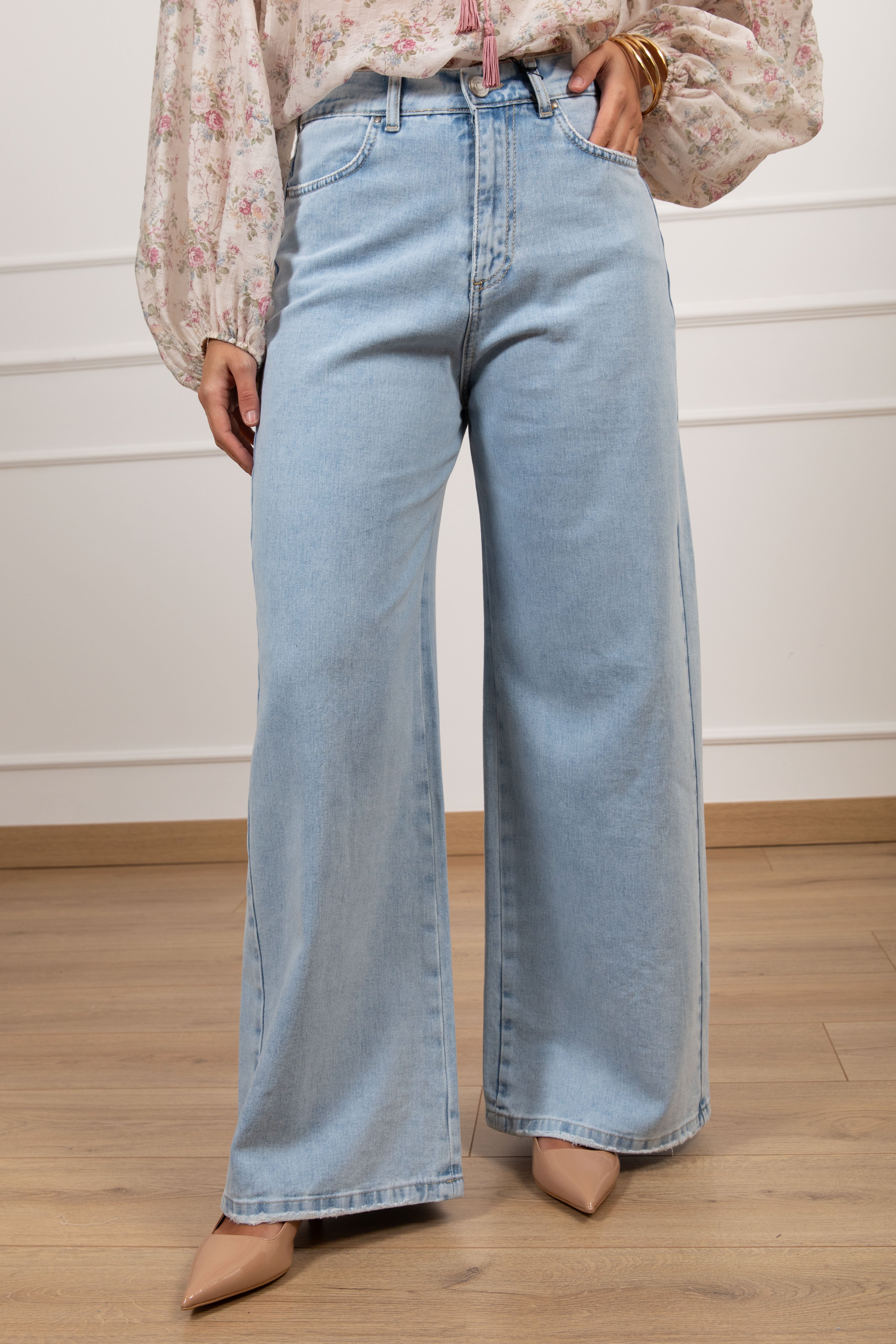 Jeans slouchy con tasche in eco-camoscio Tensione IN