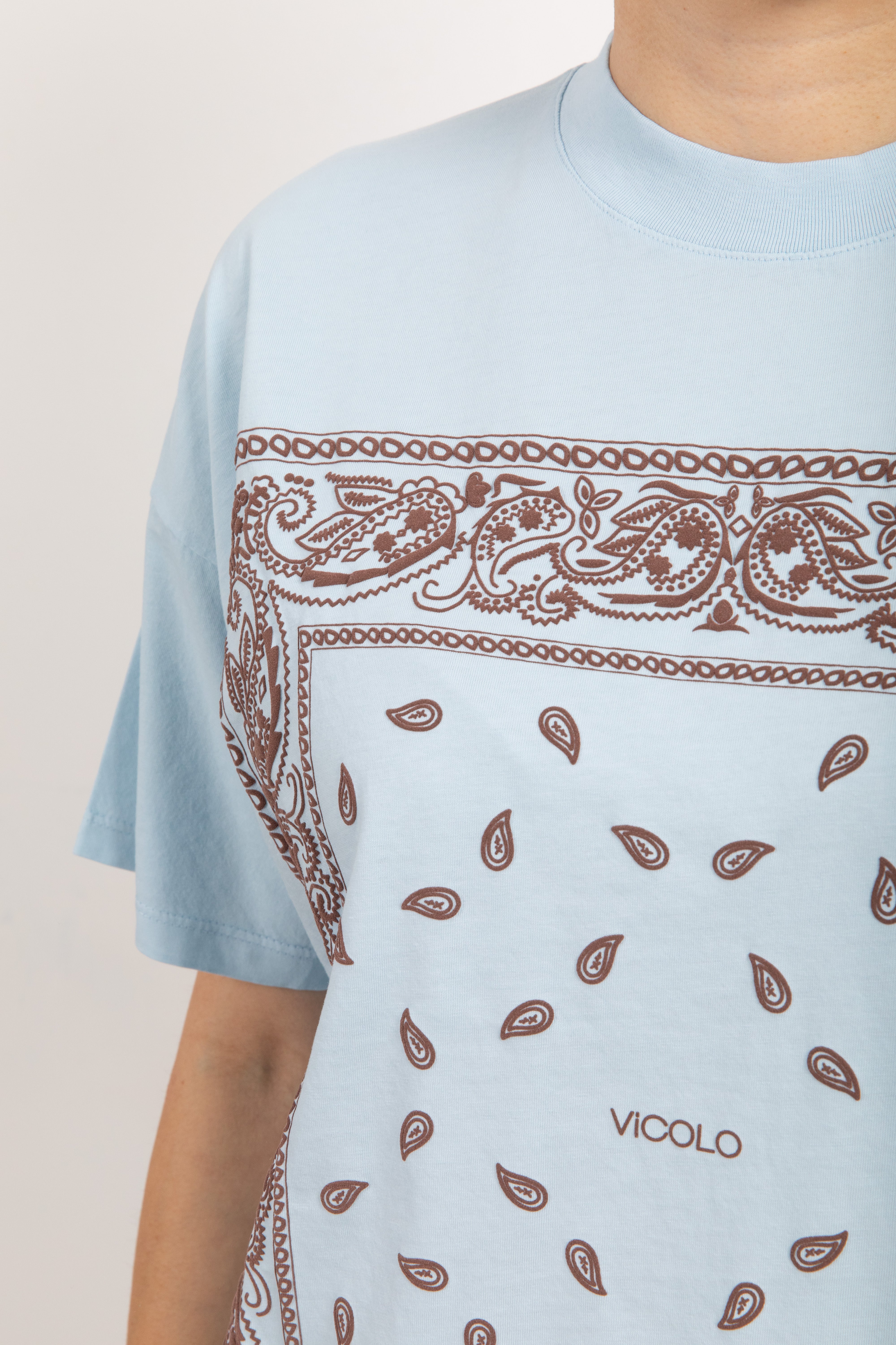 T-shirt over-size stampa bandana ViCOLO
