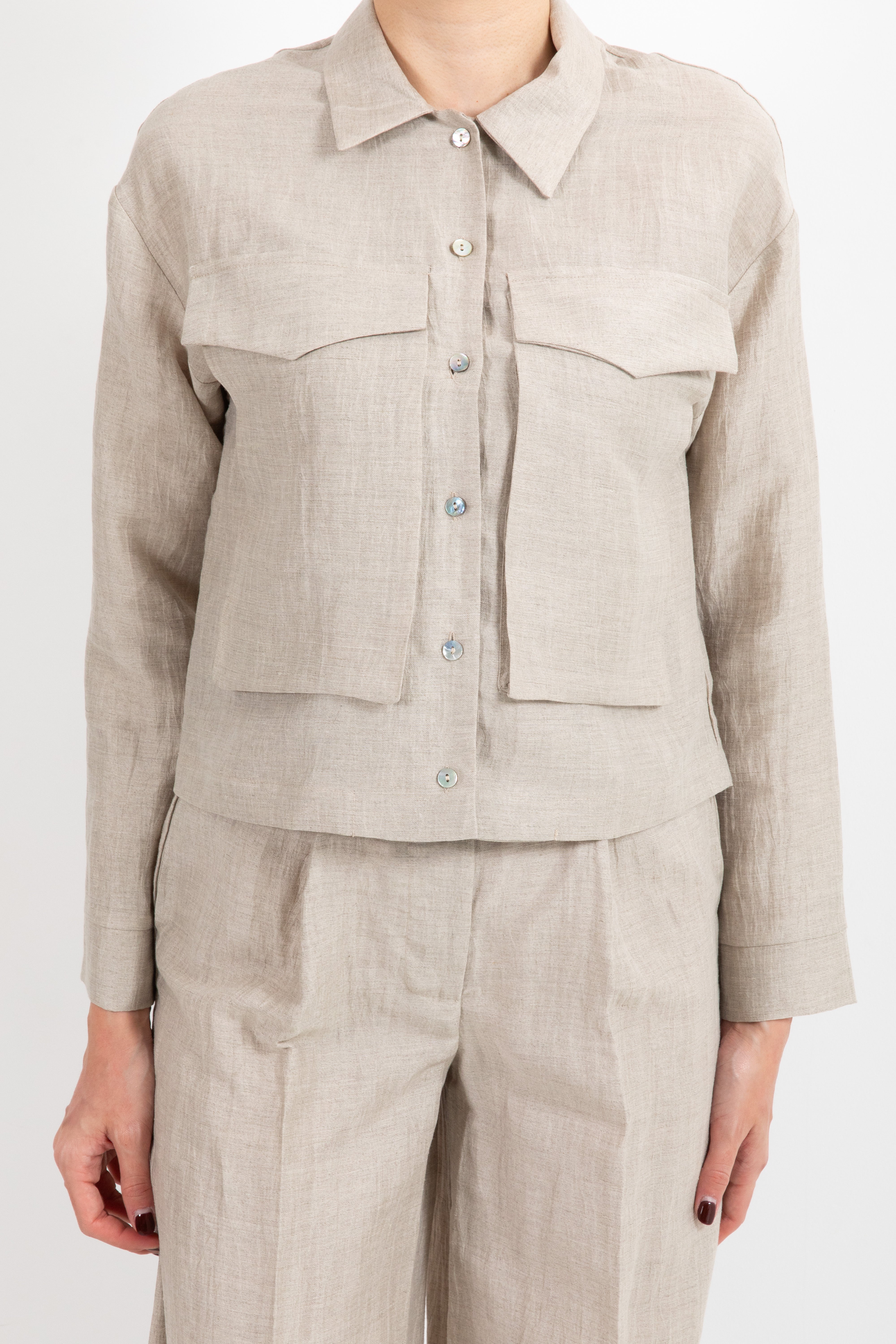Camicia in lino con tasche ViCOLO