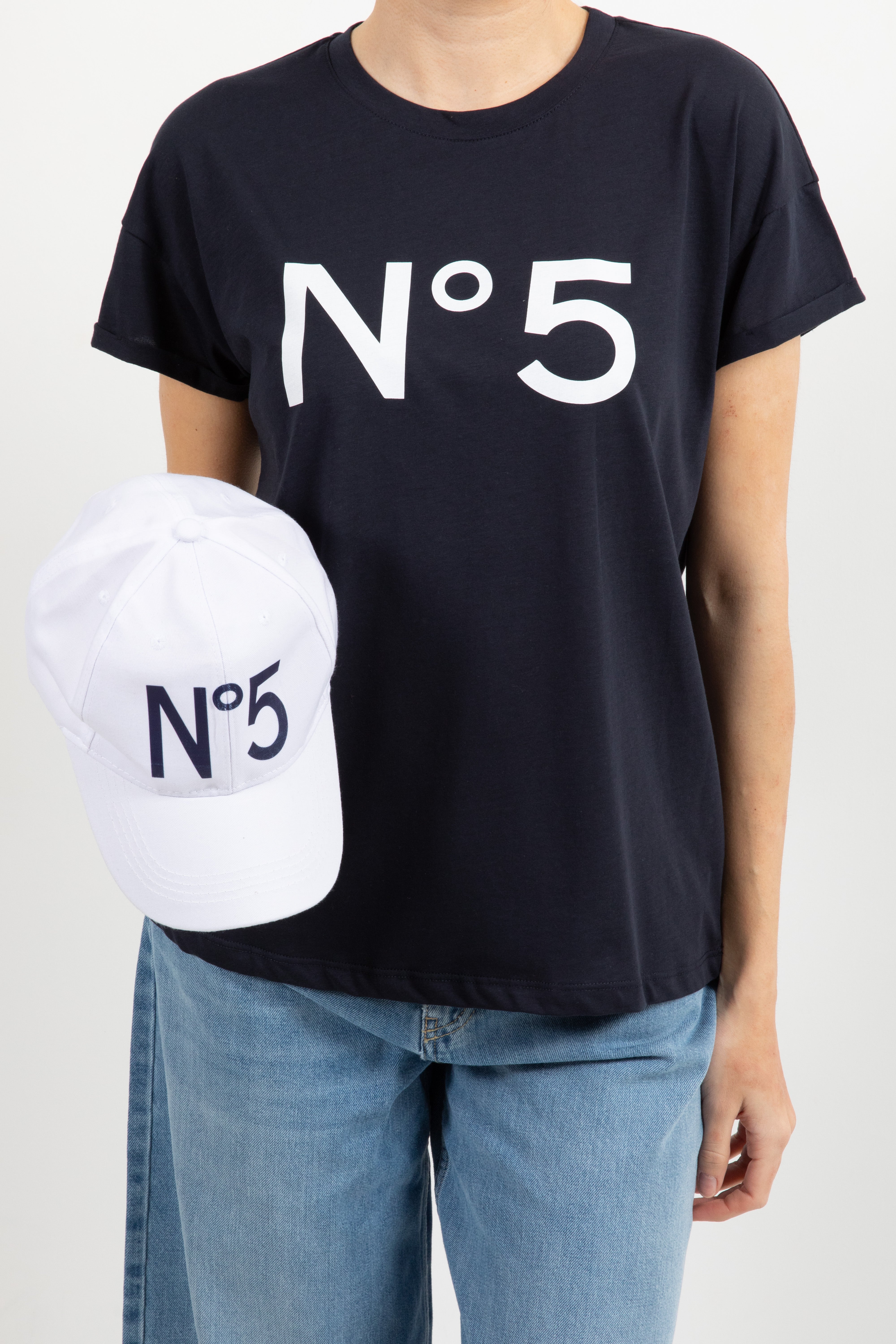 T-shirt "N.5" con berretto Tensione IN