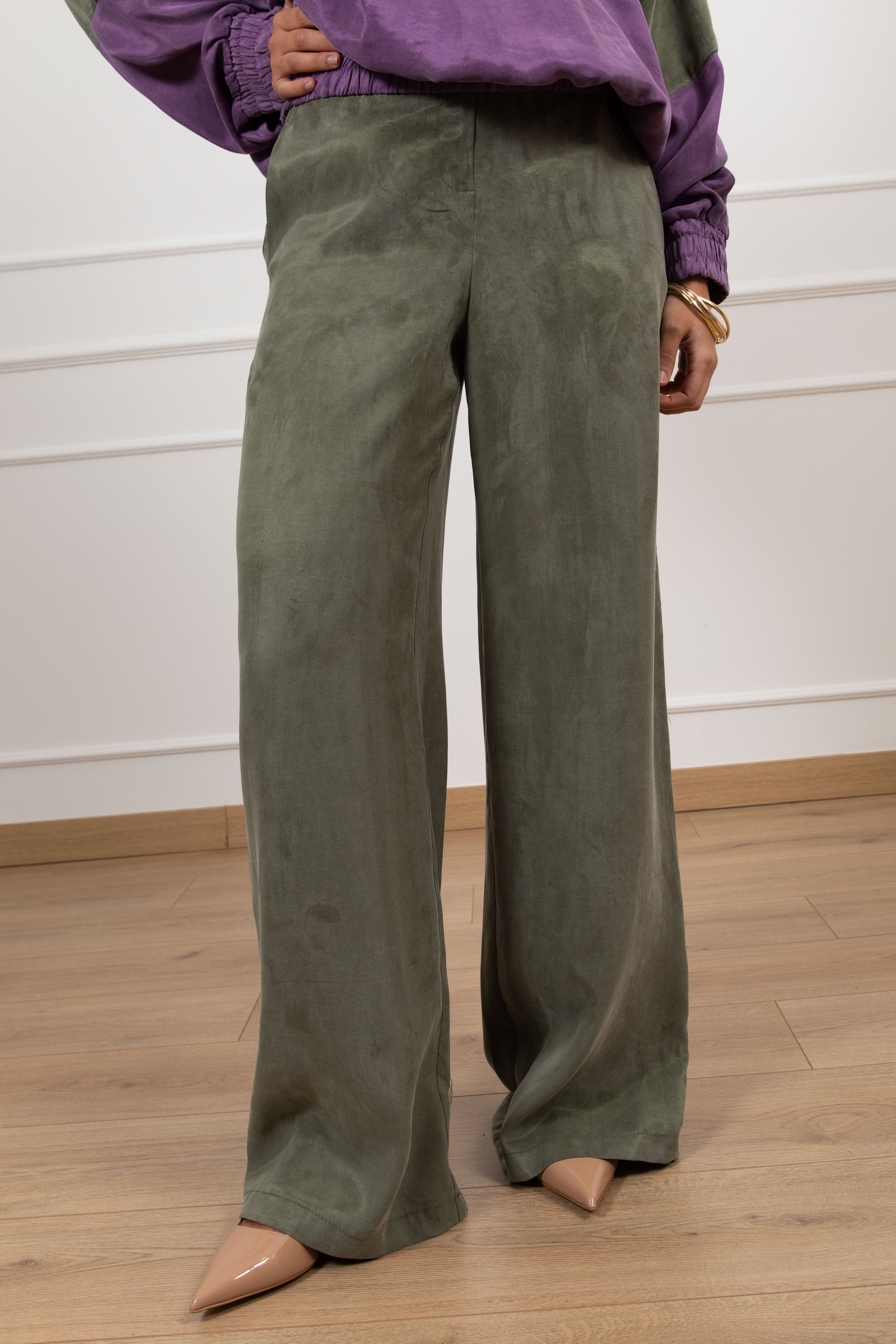 Pantalone gamba dritta in cupro Tensione IN