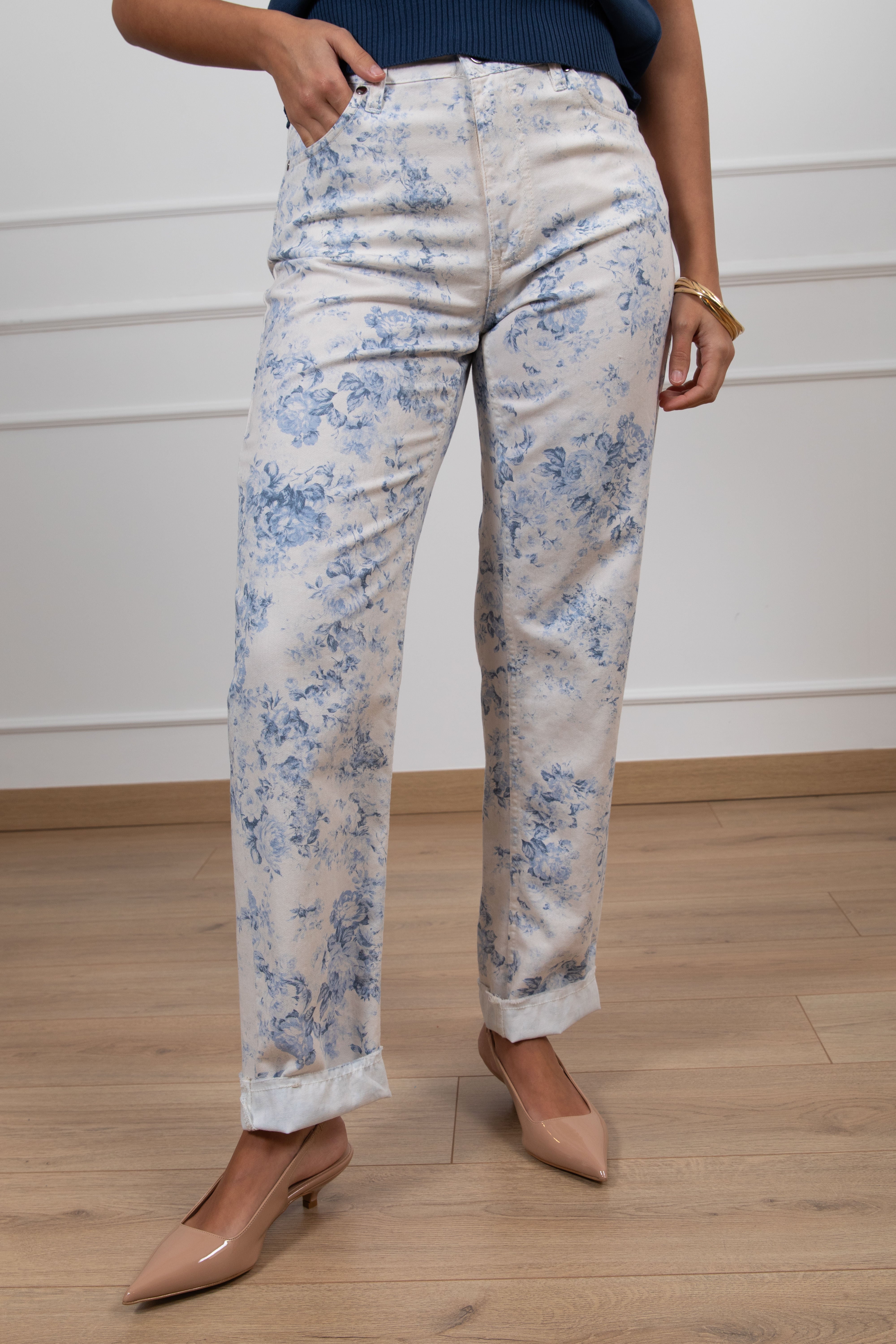 Jeans boot-cut fantasia flowers azzurra Tensione IN