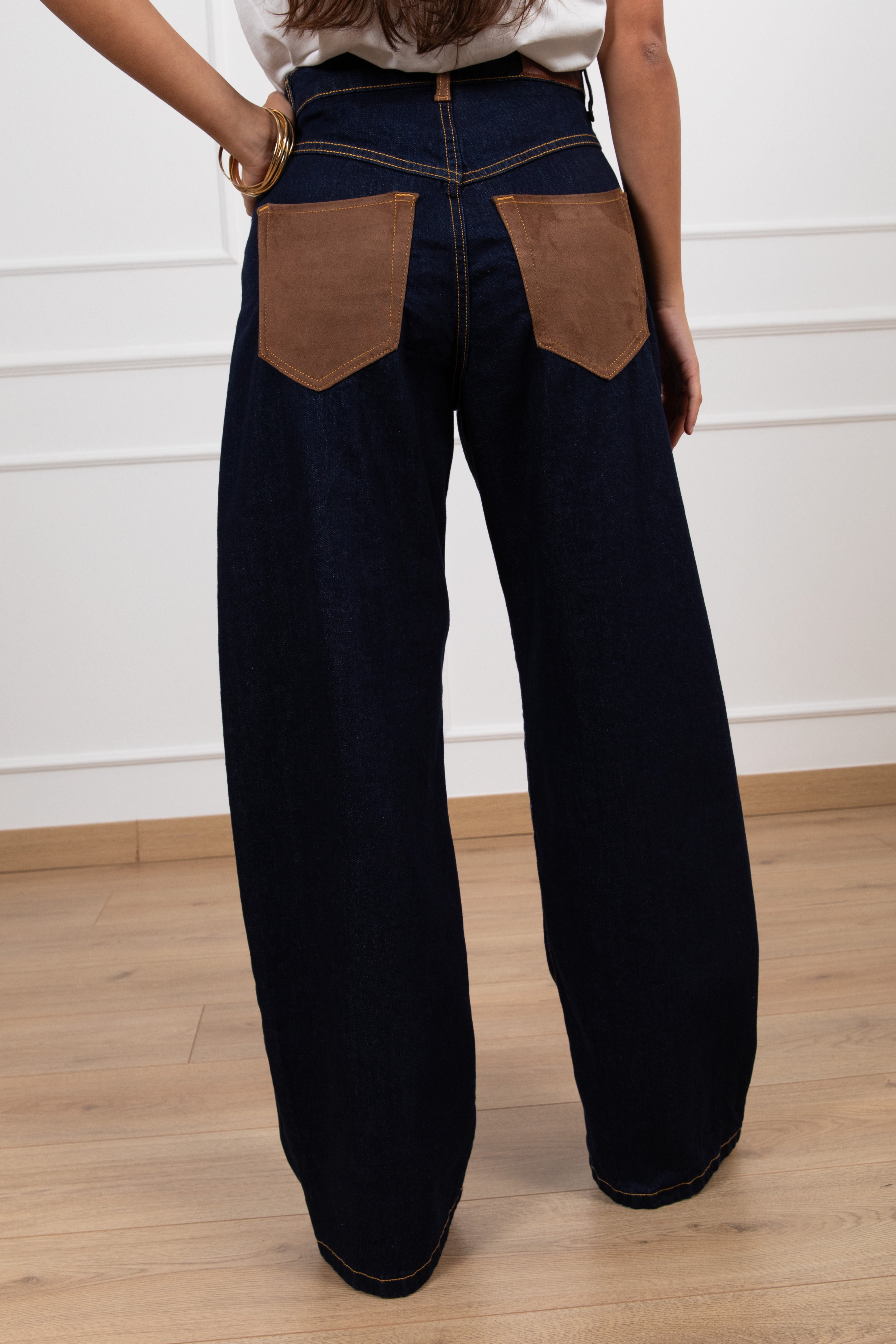 Jeans worker Ilary con tasche in eco-camoscio Tensione IN
