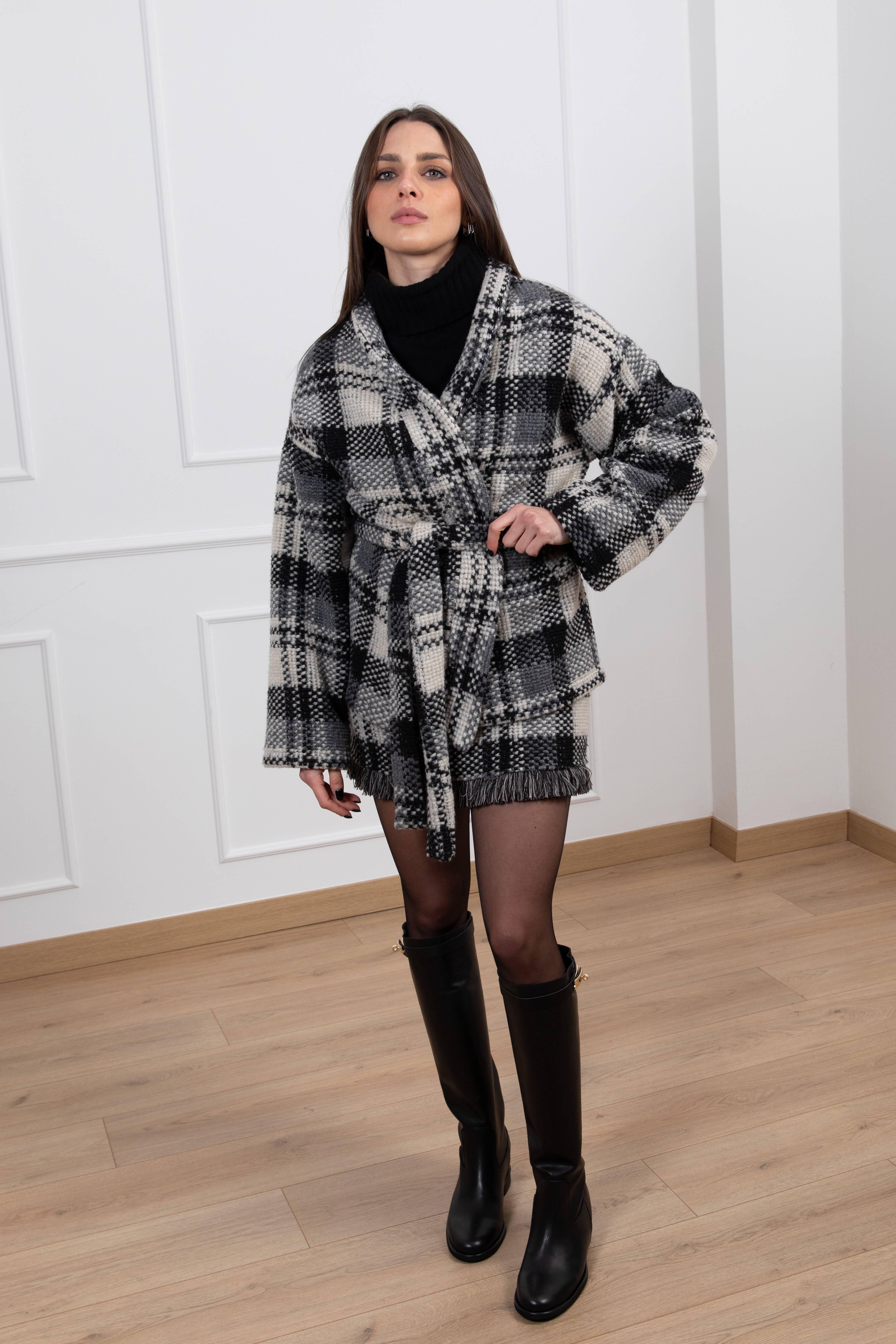 Mini-gonna in maglia check nero ViCOLO