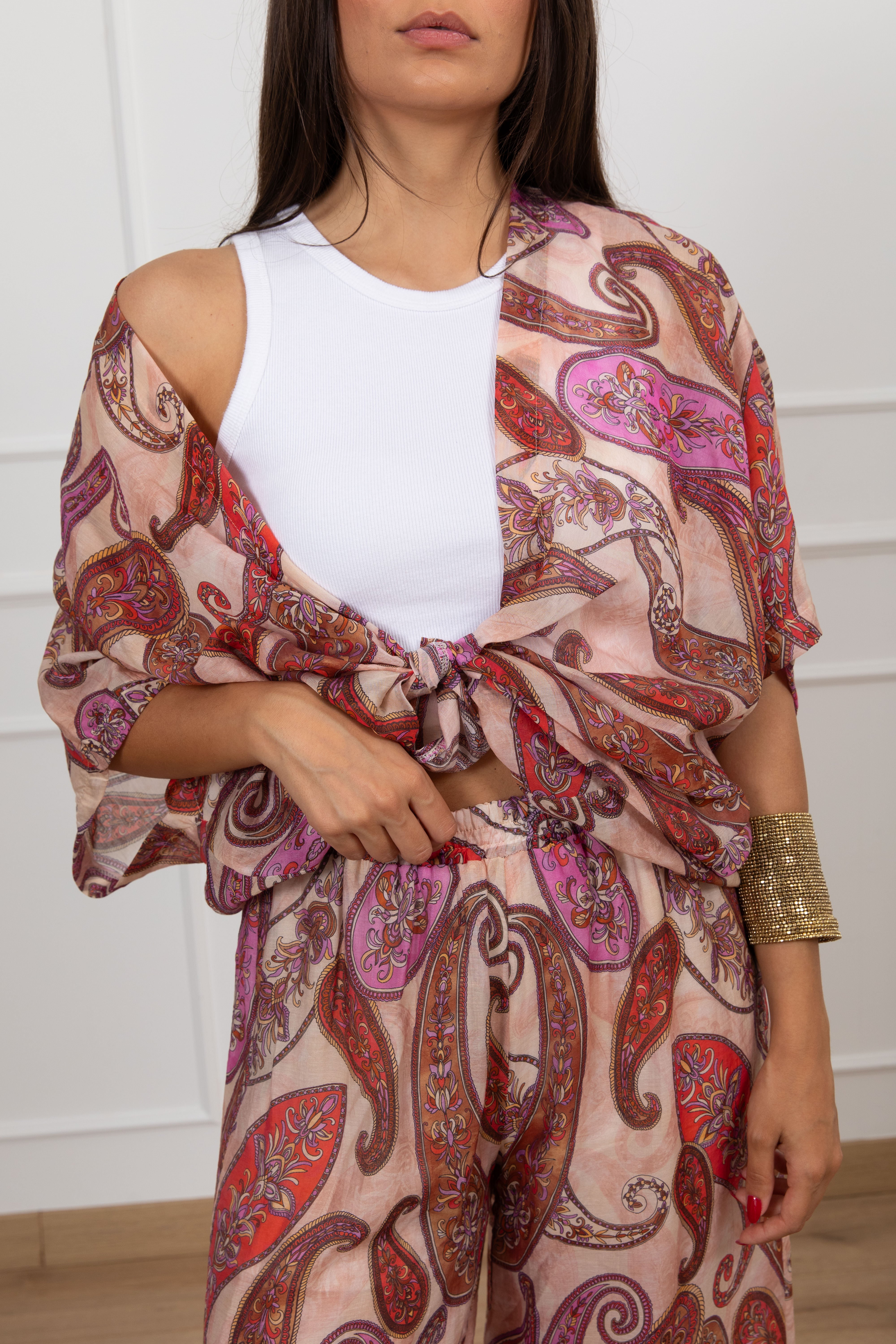 Blusa fantasia paisley con nodo Susy Mix
