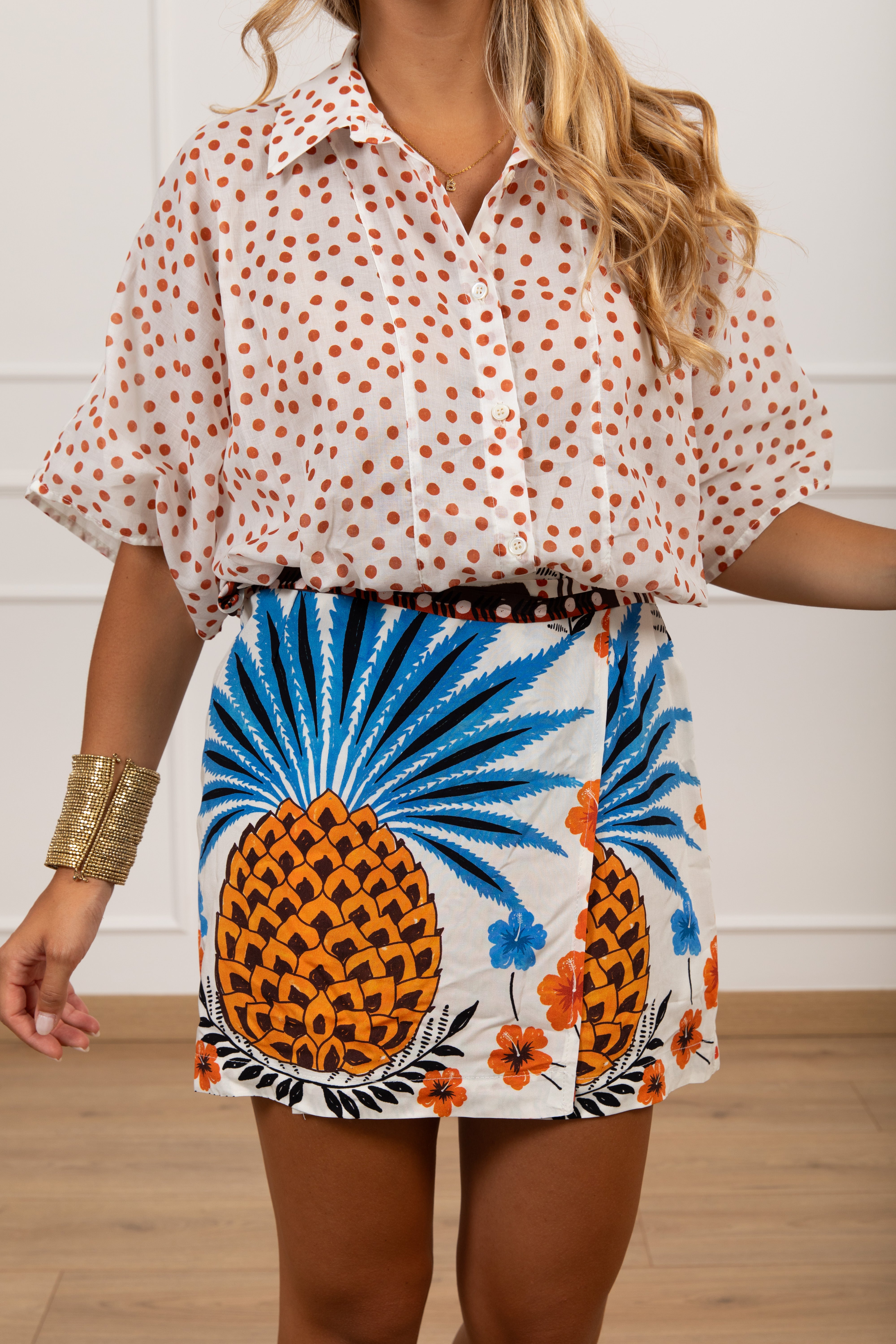 Coordinato camicia a poise e gonna corta pareo fantasia ananas ViCOLO