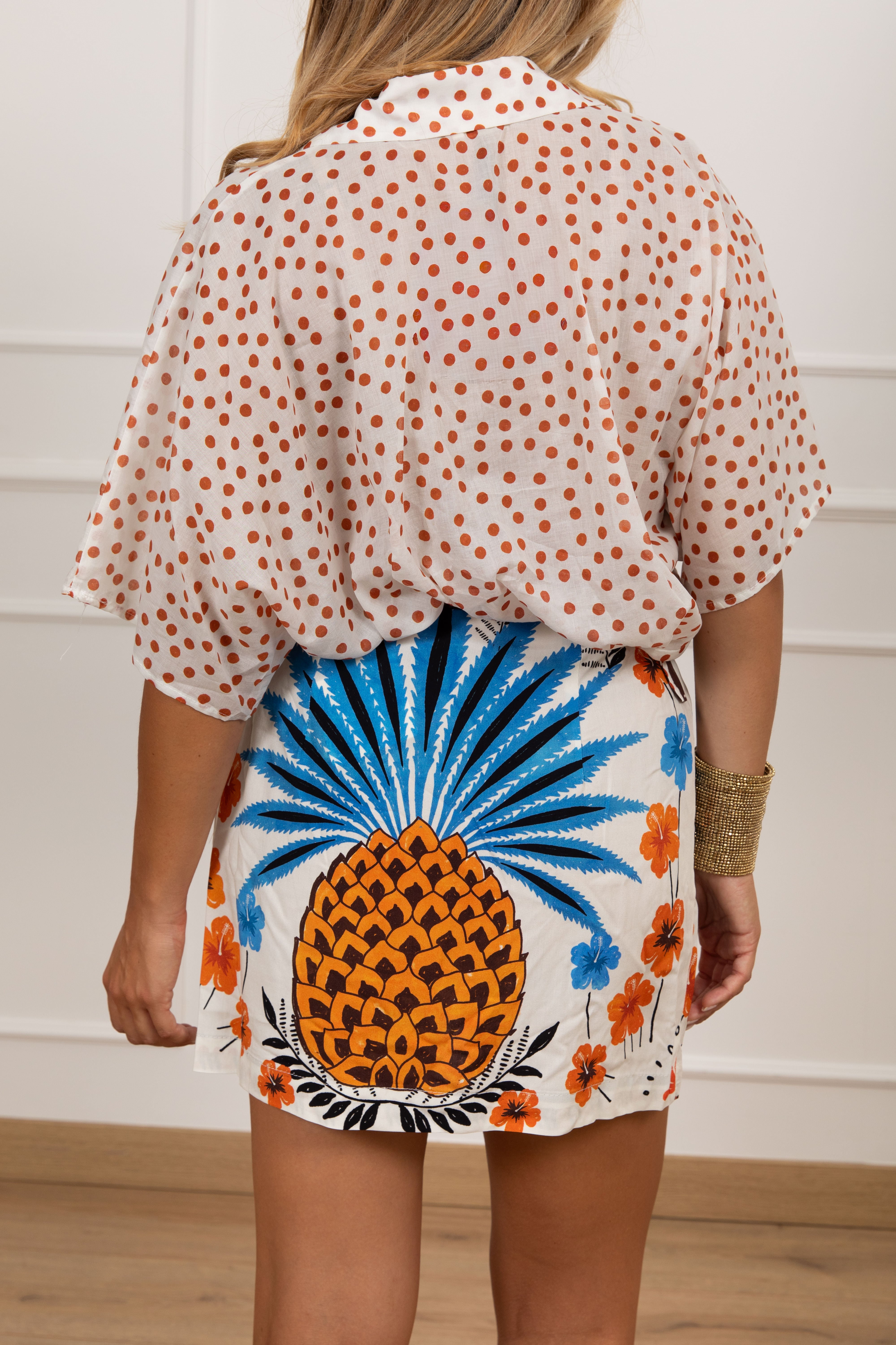 Coordinato camicia a poise e gonna corta pareo fantasia ananas ViCOLO