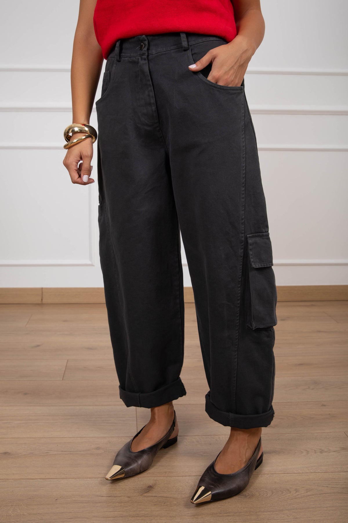 Jeans cargo egg-fit con elastico sul retro variante piombo Susy Mix