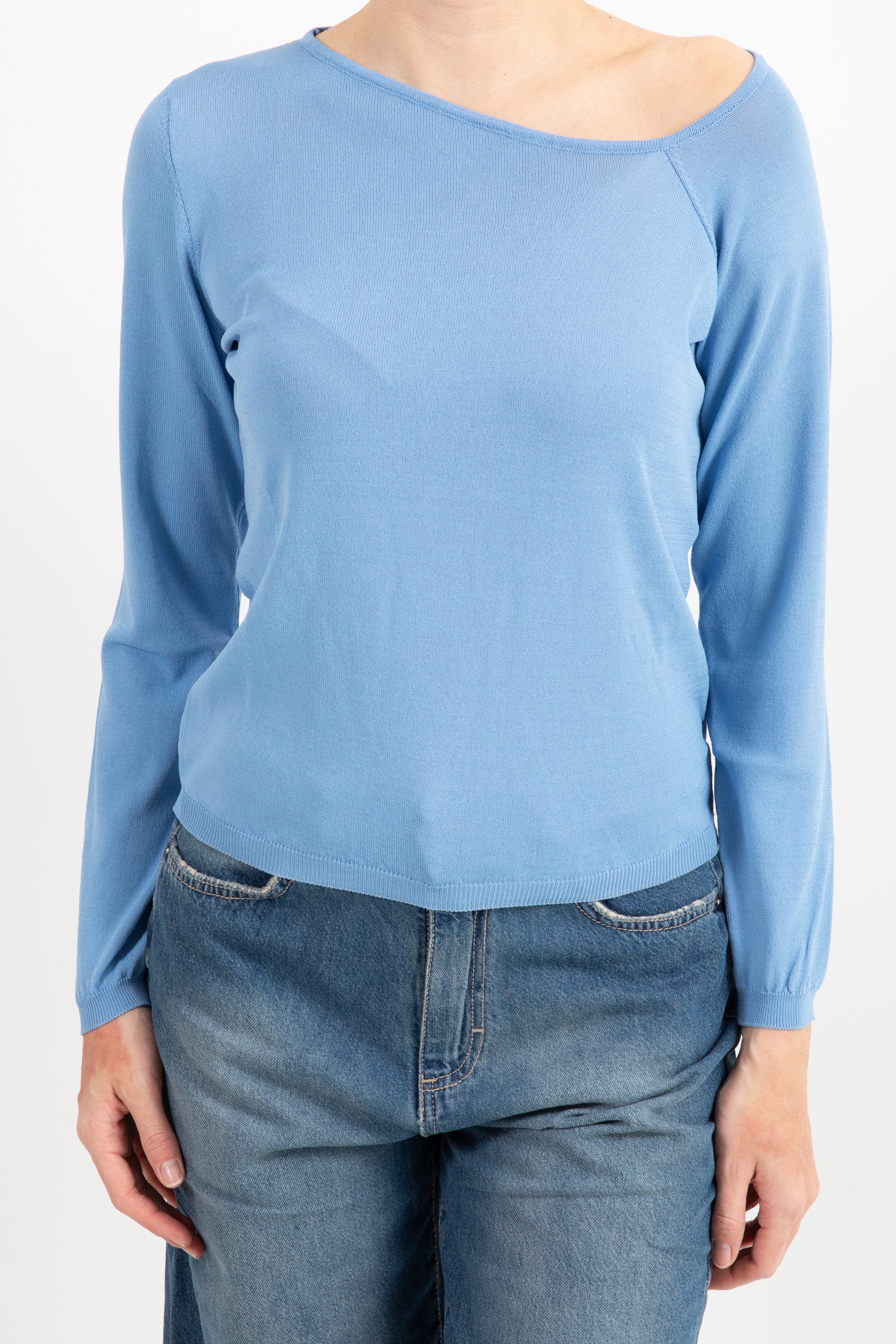Maglia con scollo asimmetrico ViCOLO