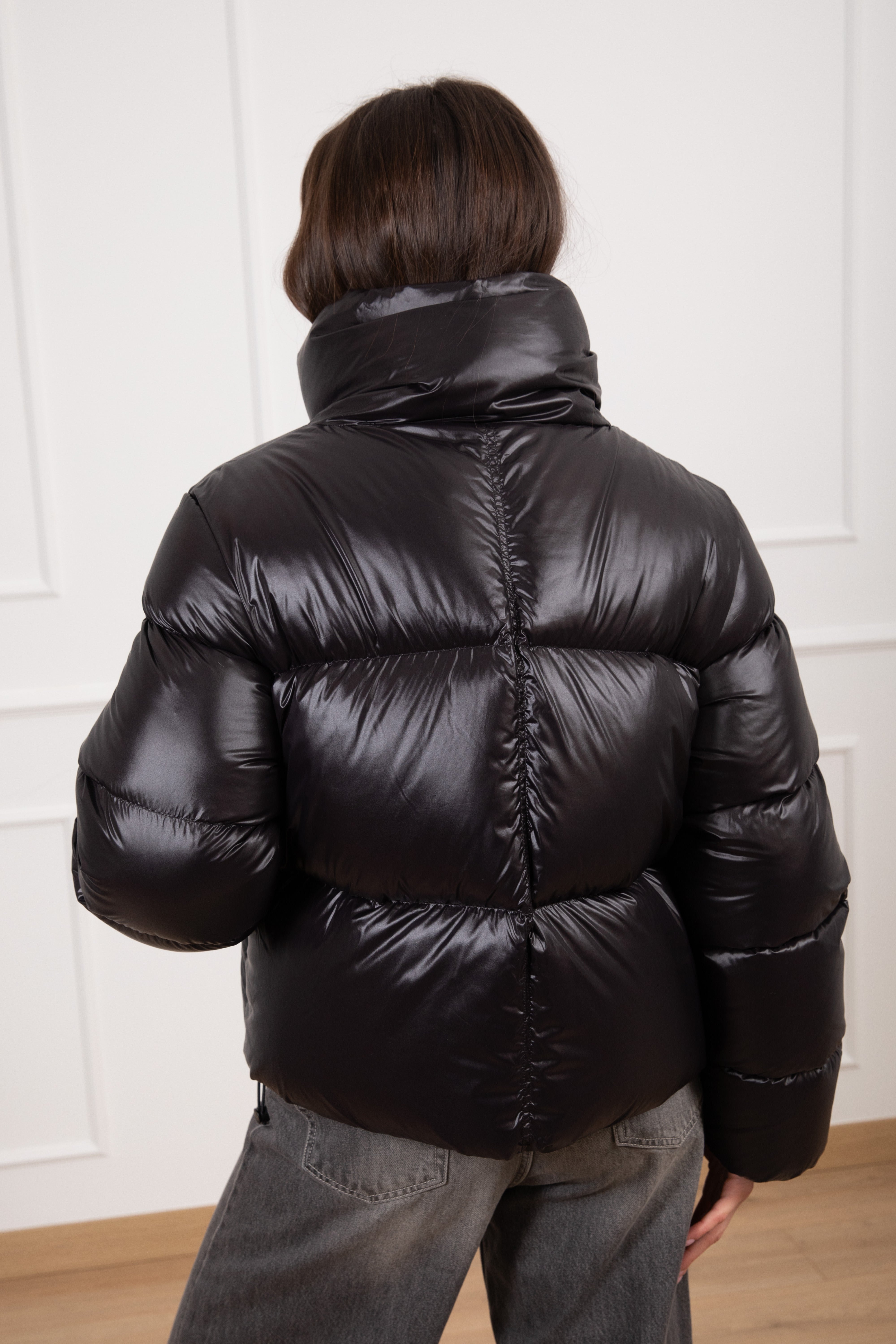 Piumino corto lucido in vera piuma ViCOLO