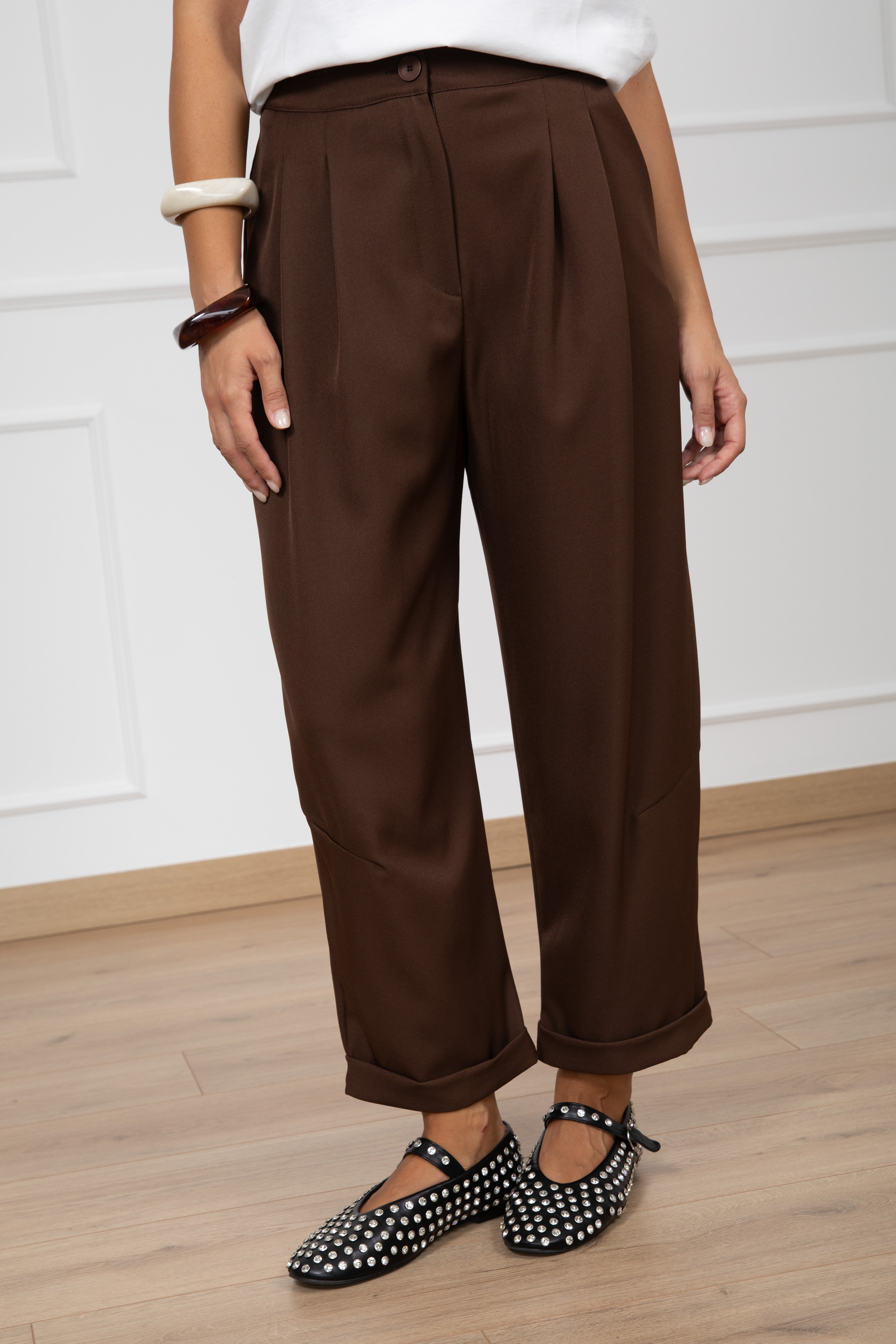 Pantalone carrot con pinces ViCOLO