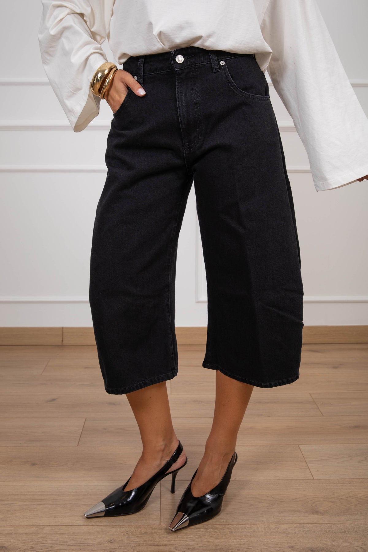 Bermudone jeans Elettra lavaggio nero ViCOLO