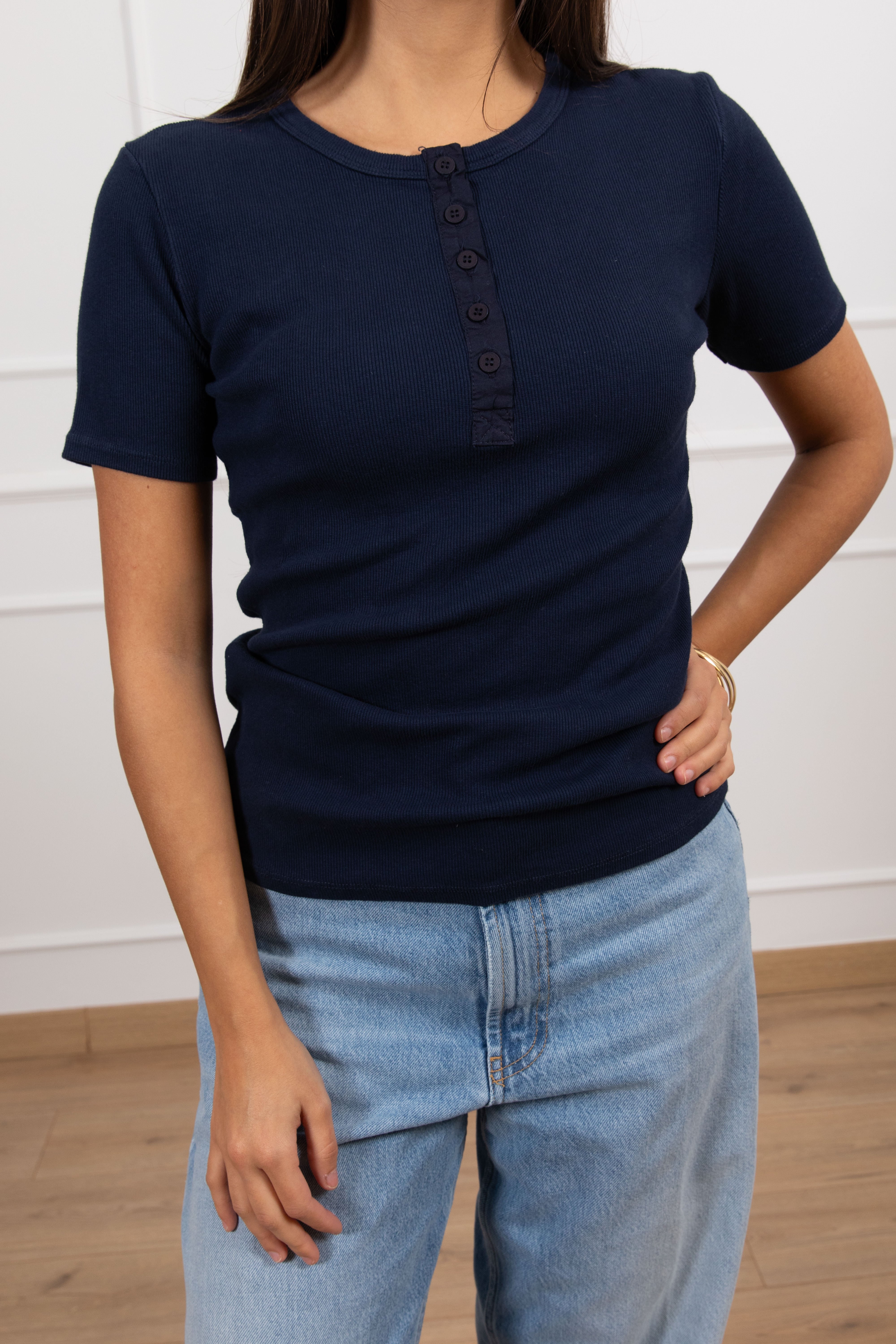 T-shirt serafino a coste Tensione IN