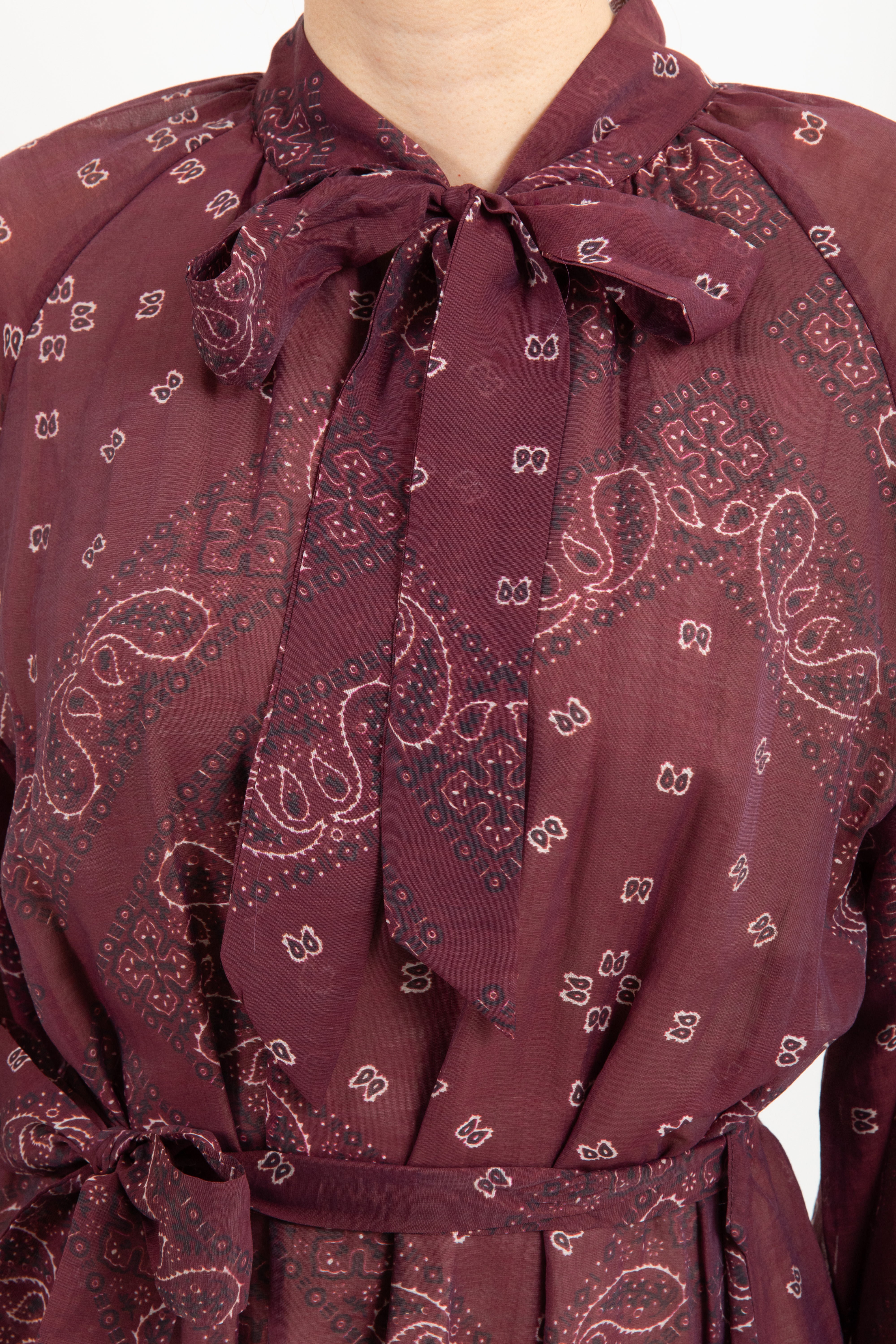 Abito lungo in lyocell fantasia bandana con fiocco Dixie