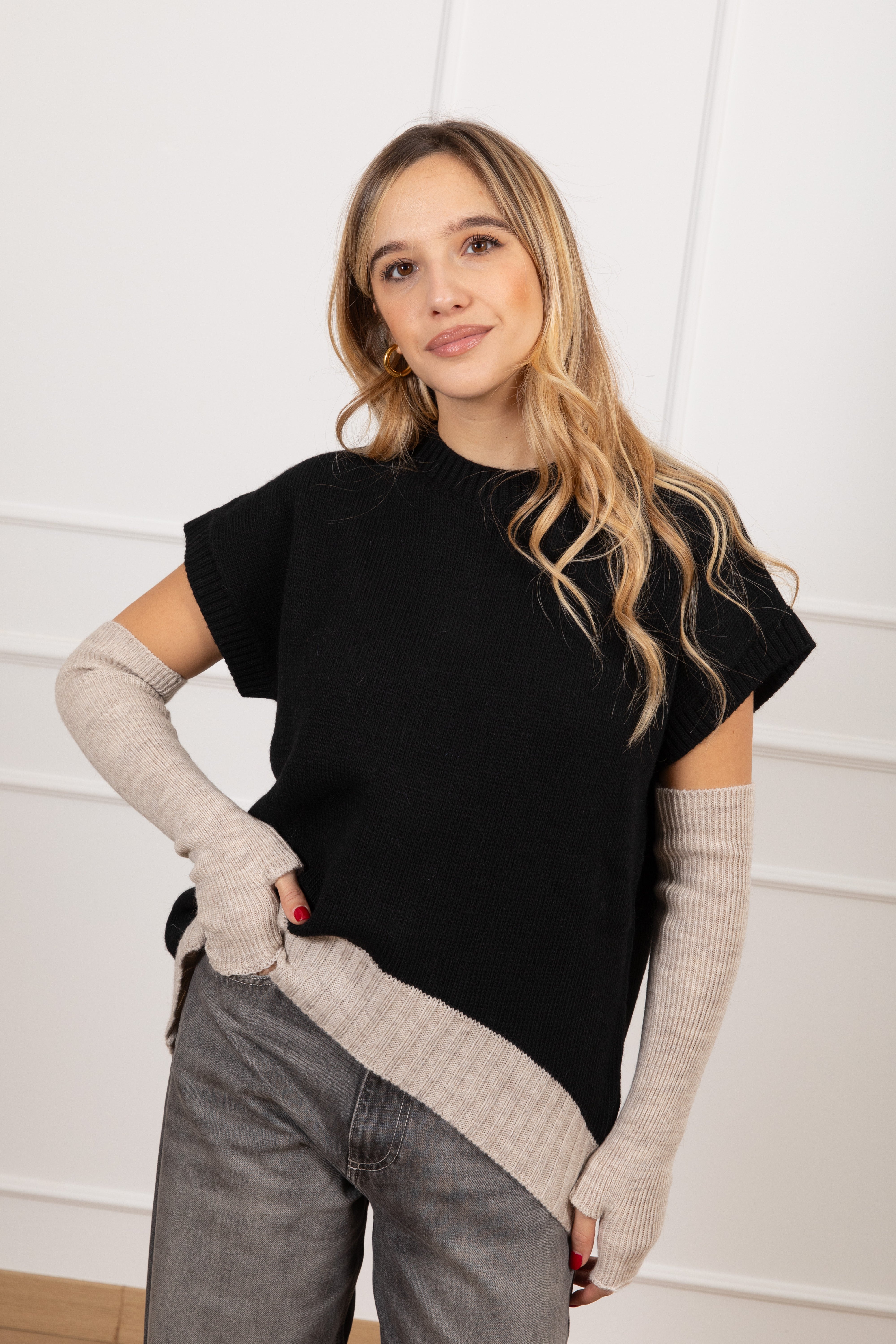 Pull con manicotti e fondo a contrasto Tensione IN