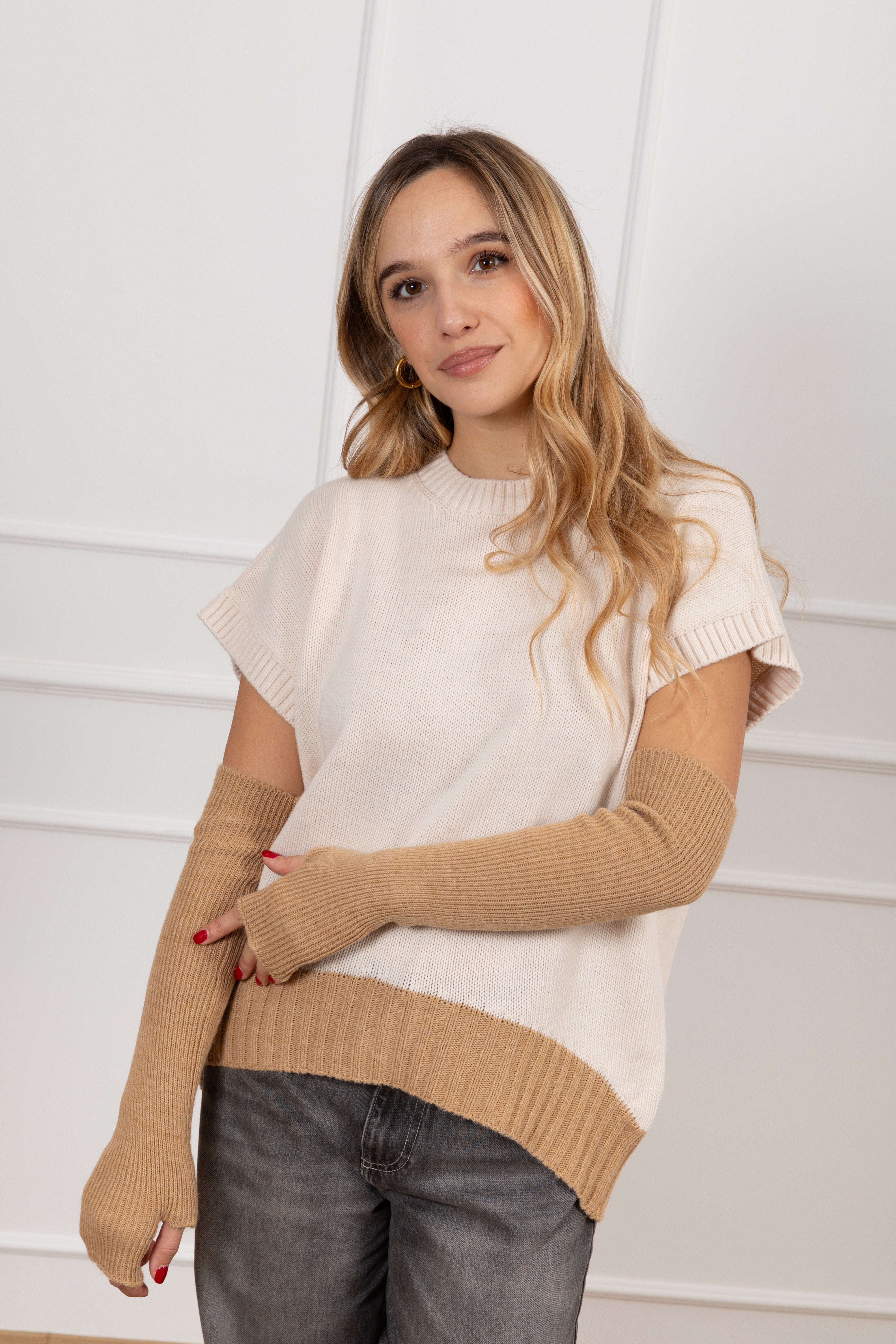 Pull con manicotti e fondo a contrasto Tensione IN