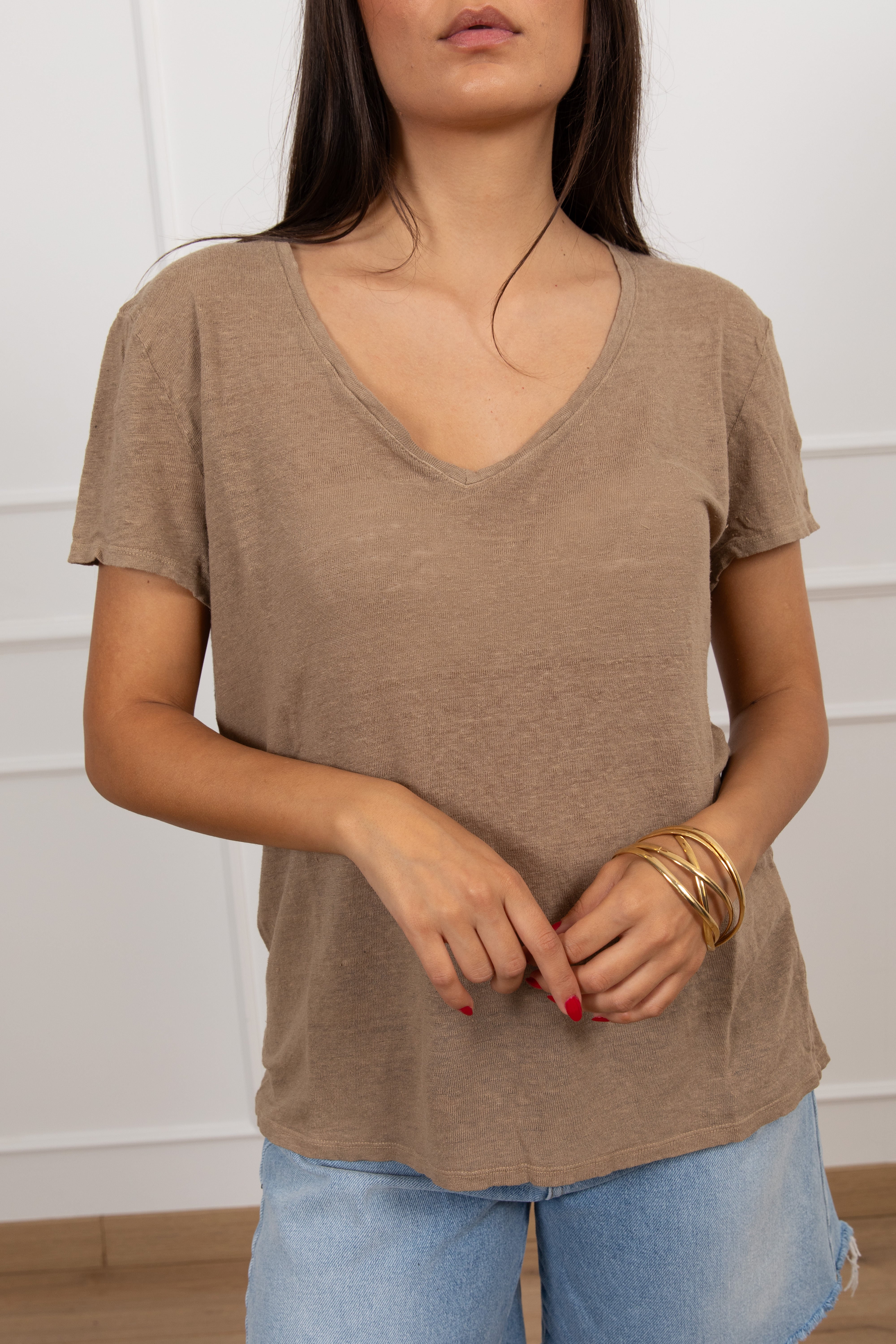 T-shirt 100% lino con scollo a "V" ViCOLO
