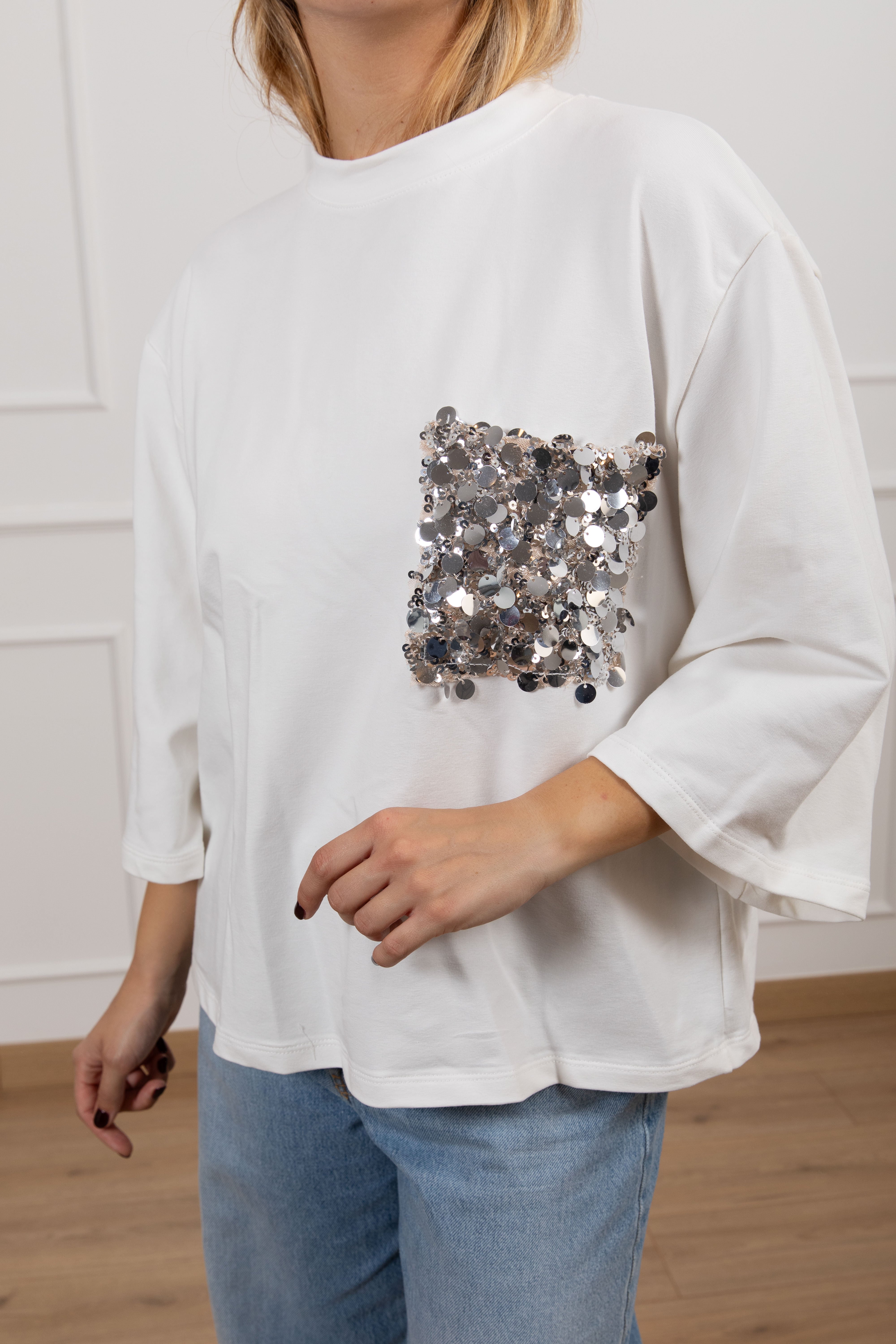T-shirt manica 3/4 con tasca paillettes Tensione IN