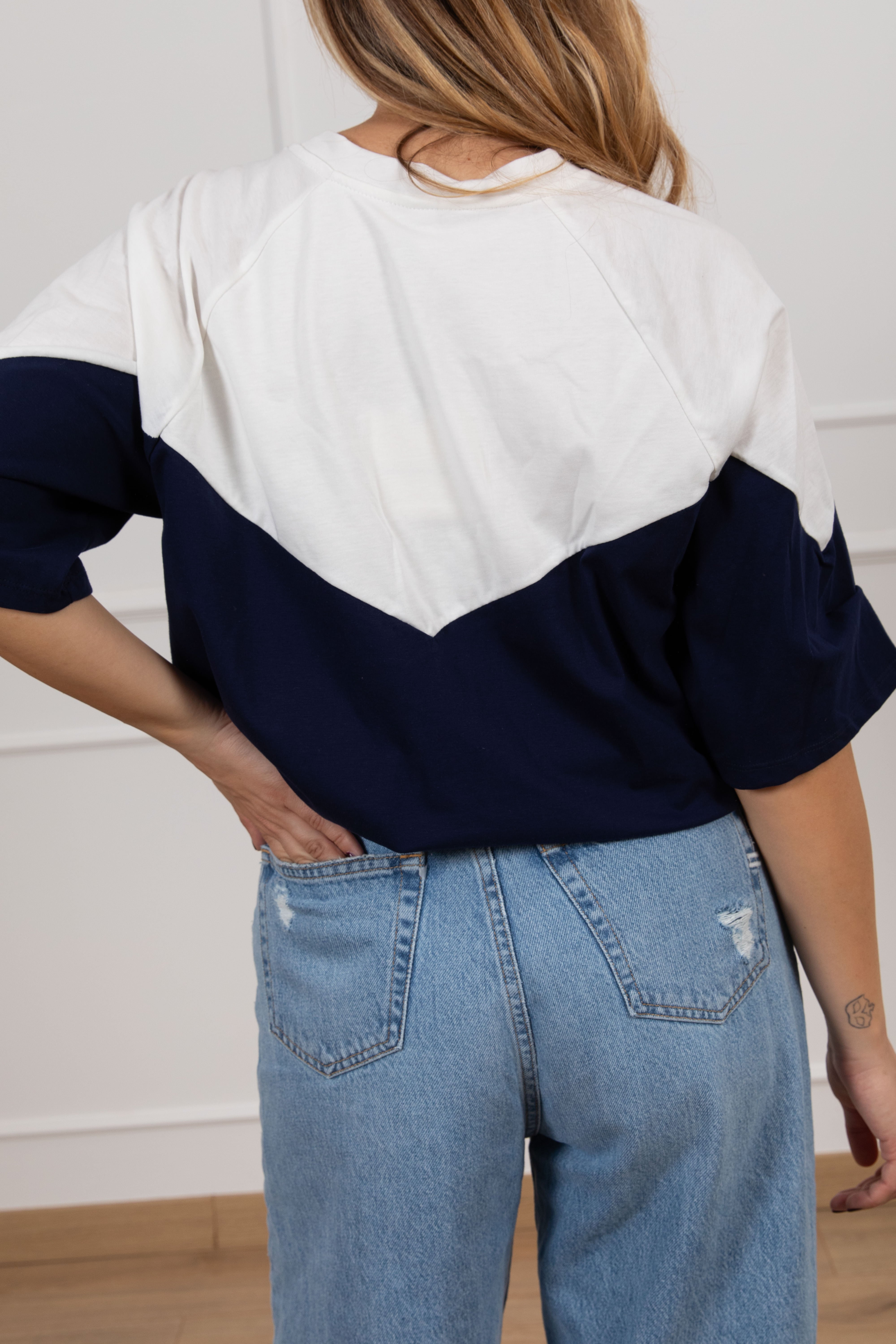 T-shirt bi-color con fondo a palloncino Tensione IN