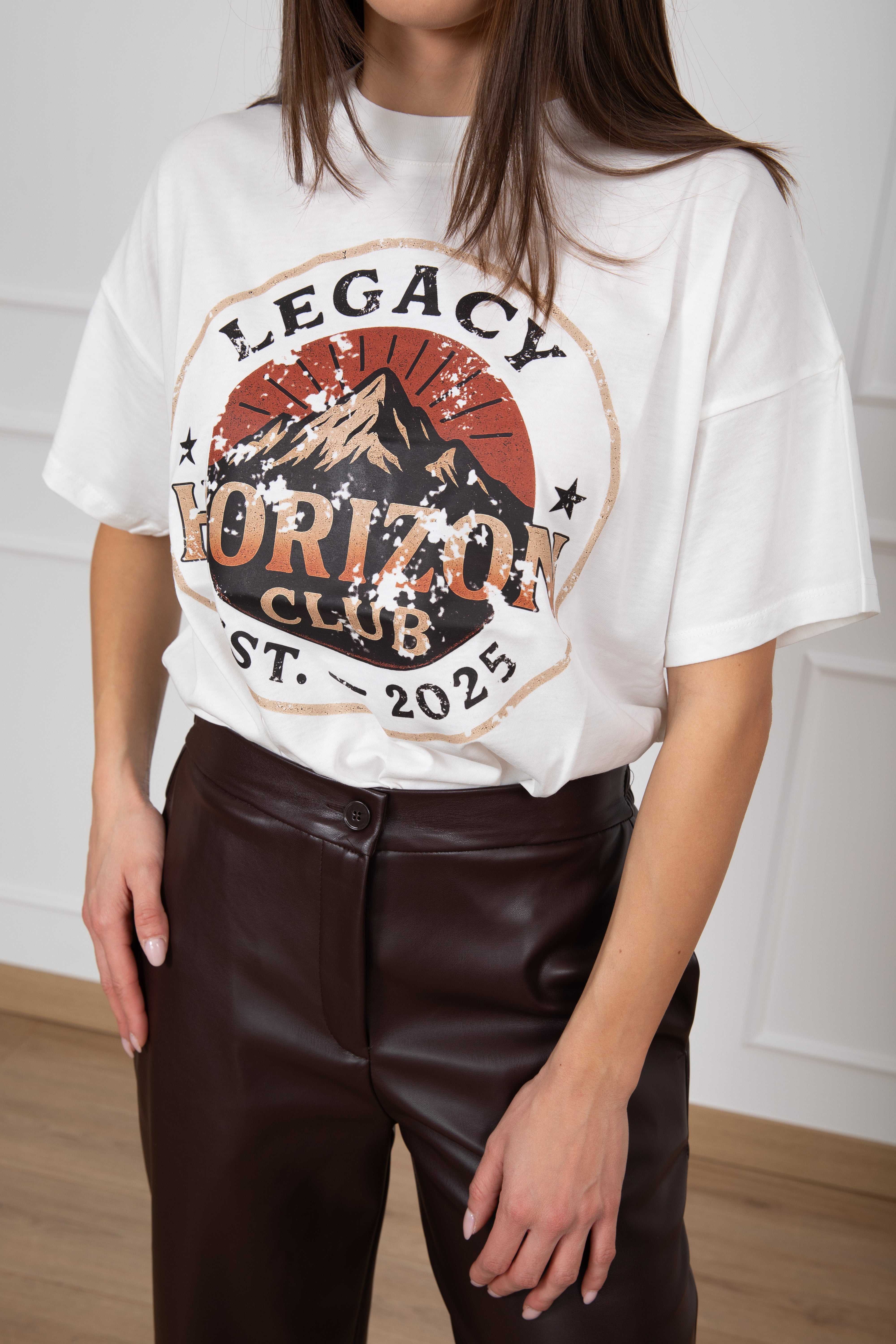 T-shirt over-size "Horizon Club" ViCOLO