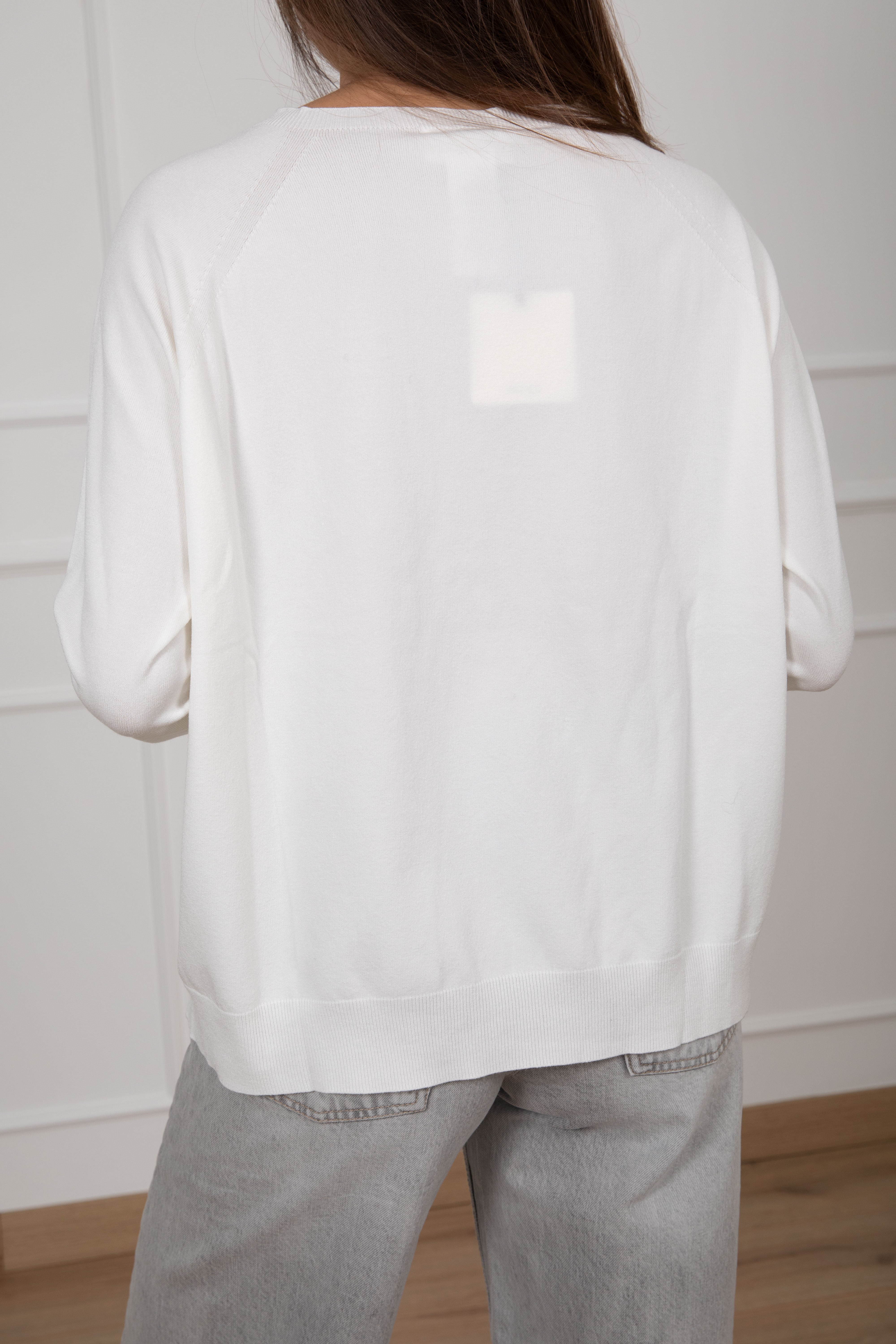 Maglia in viscosa con scollo a barchetta ViCOLO
