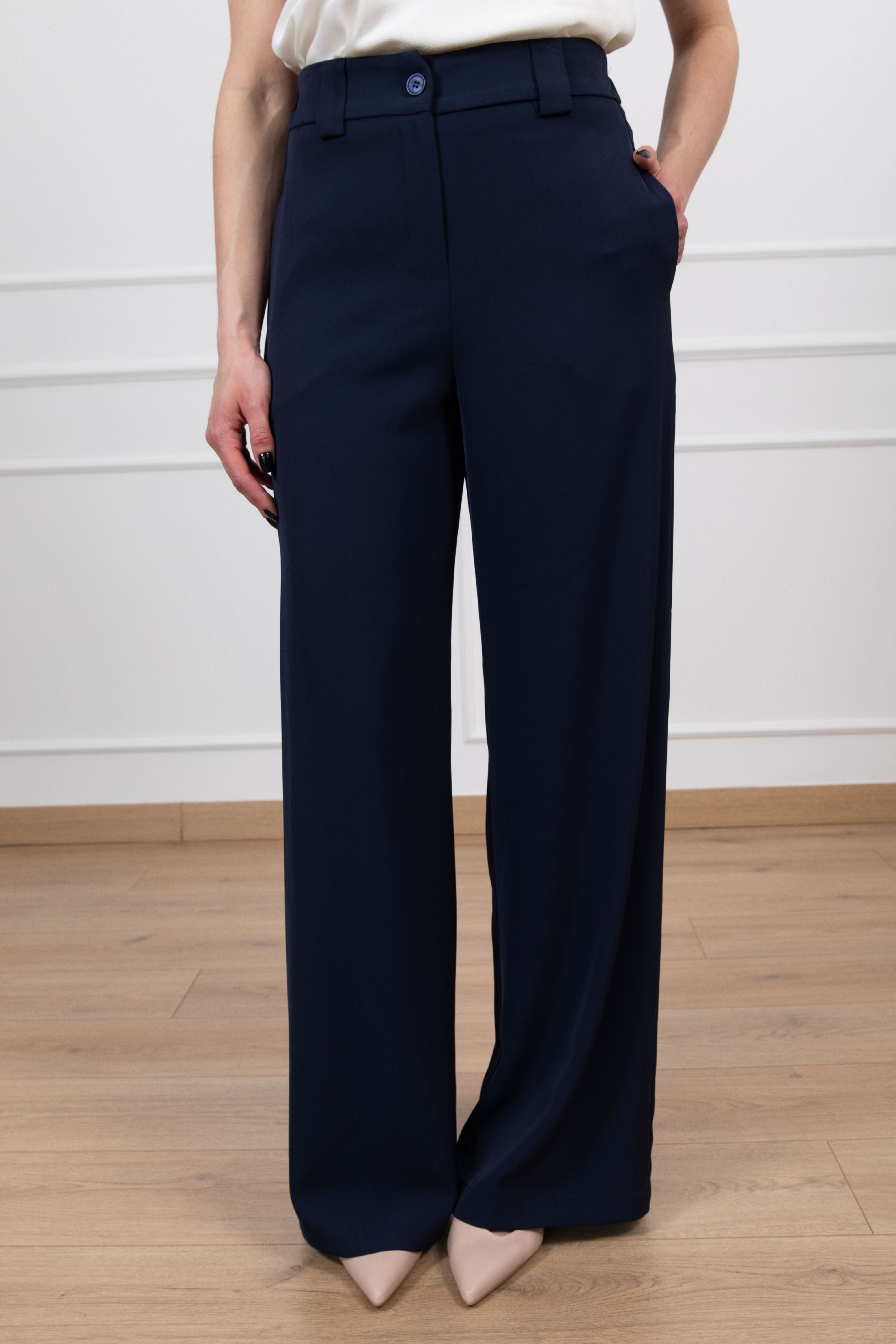 Tailleur giacca con godet e pantalone Tensione IN