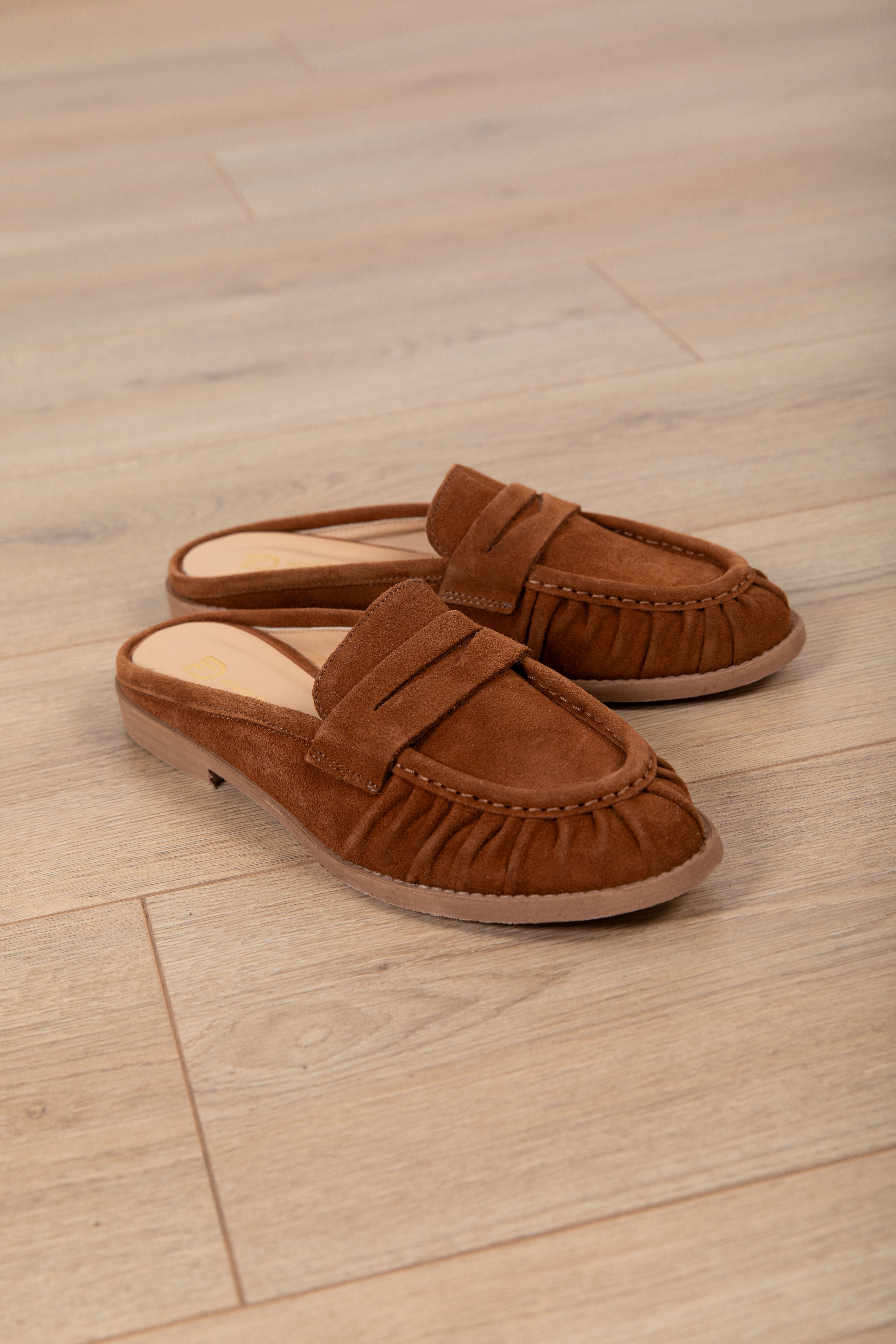 Sabot in camoscio con arricciatura Divine Follie