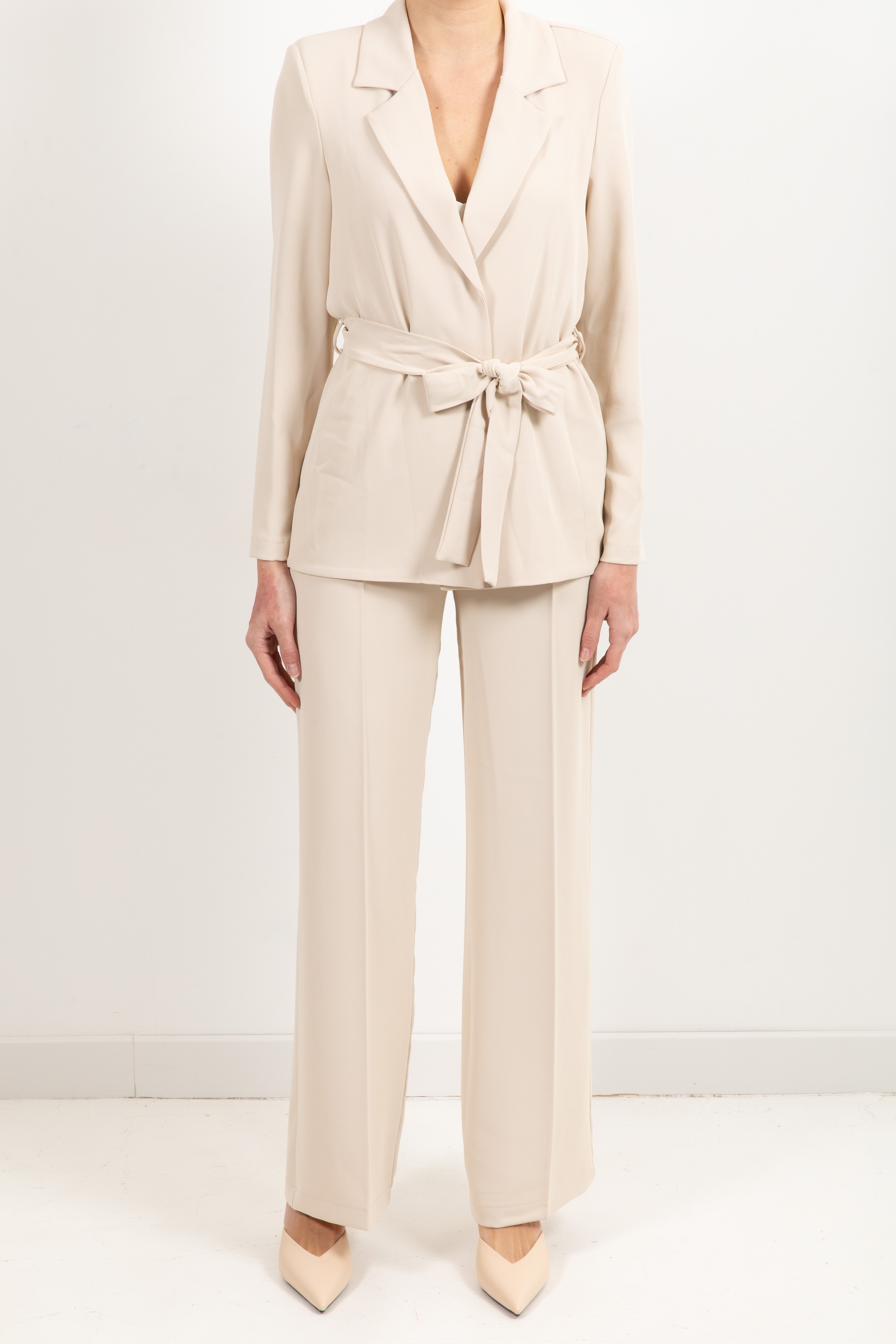 Tailleur fluido giacca con fusciacca e pantalone gamba dritta Susy Mix