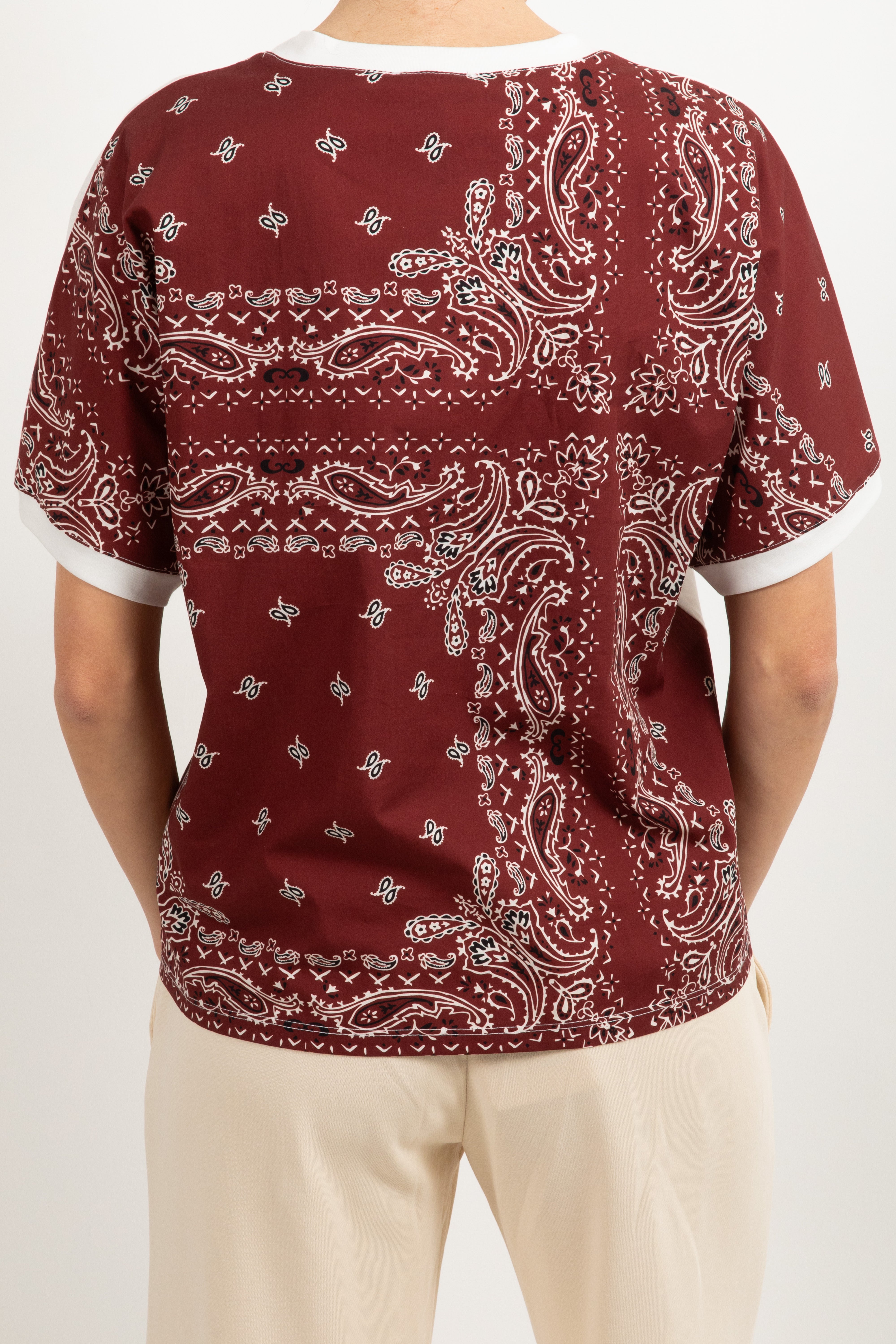 T-shirt con tasca e retro bandana ViCOLO X GLAM