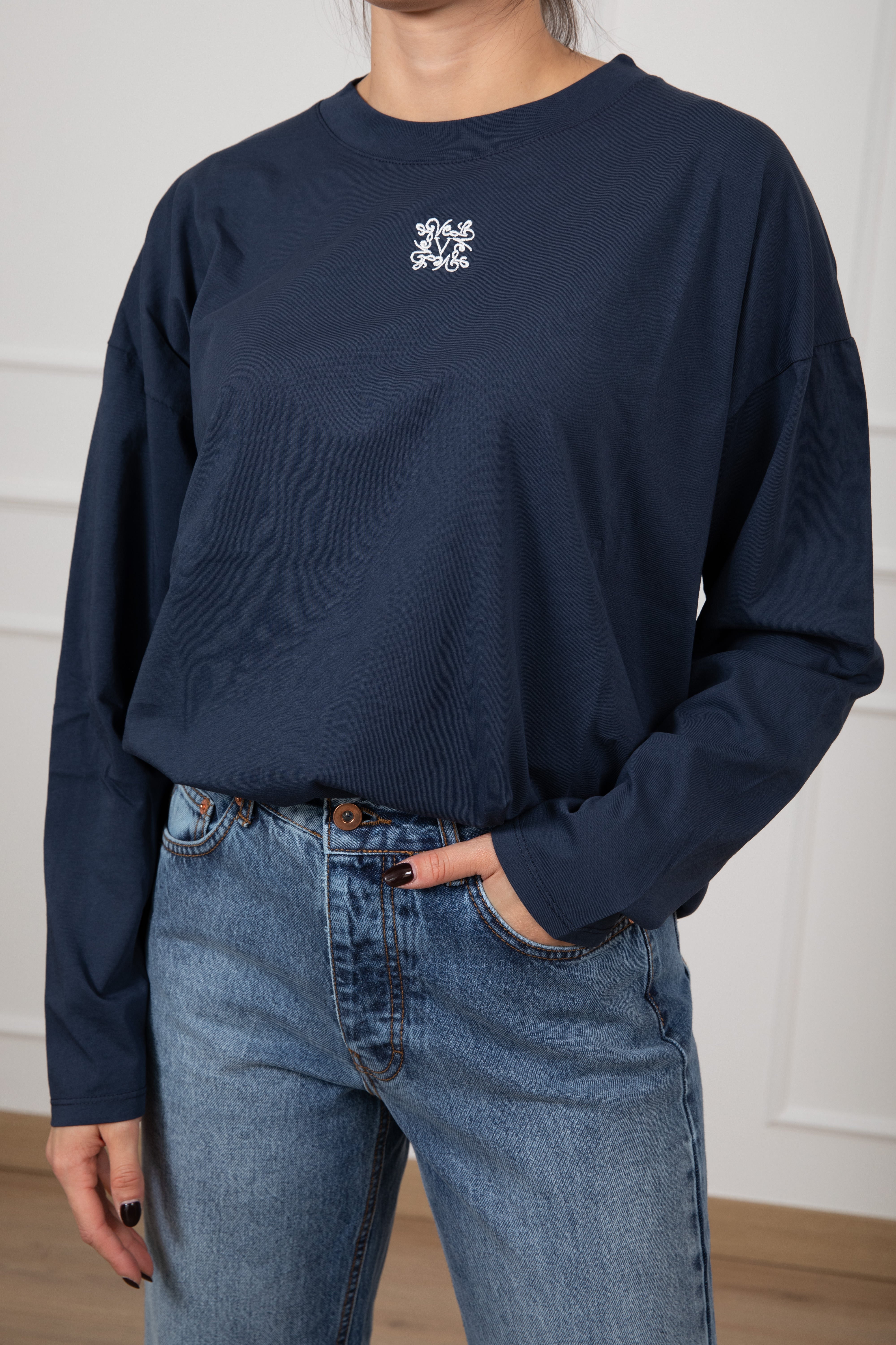 T-shirt manica lunga con monogram mini ricamato ViCOLO